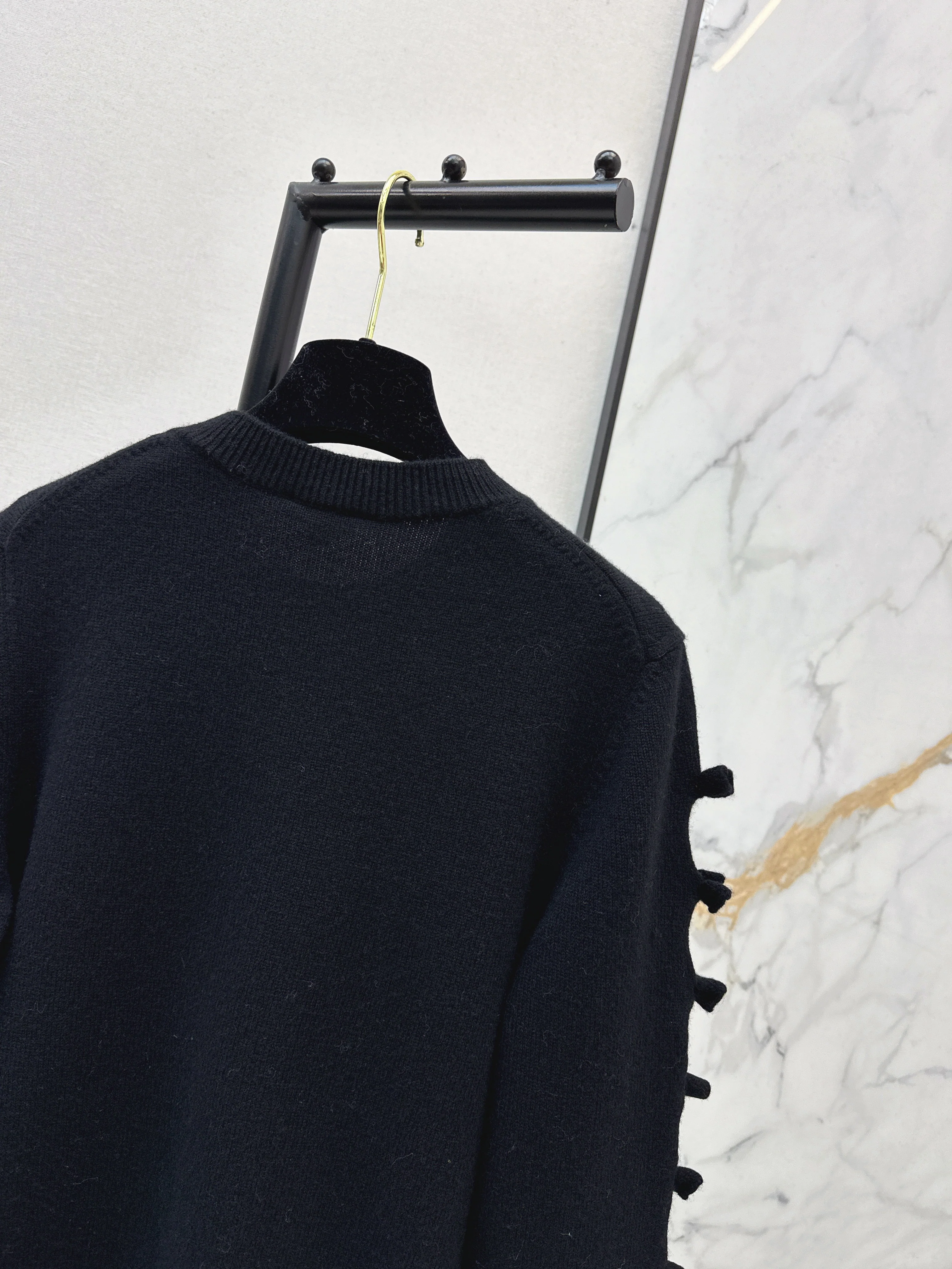 Chan 26ss cashmere sweater