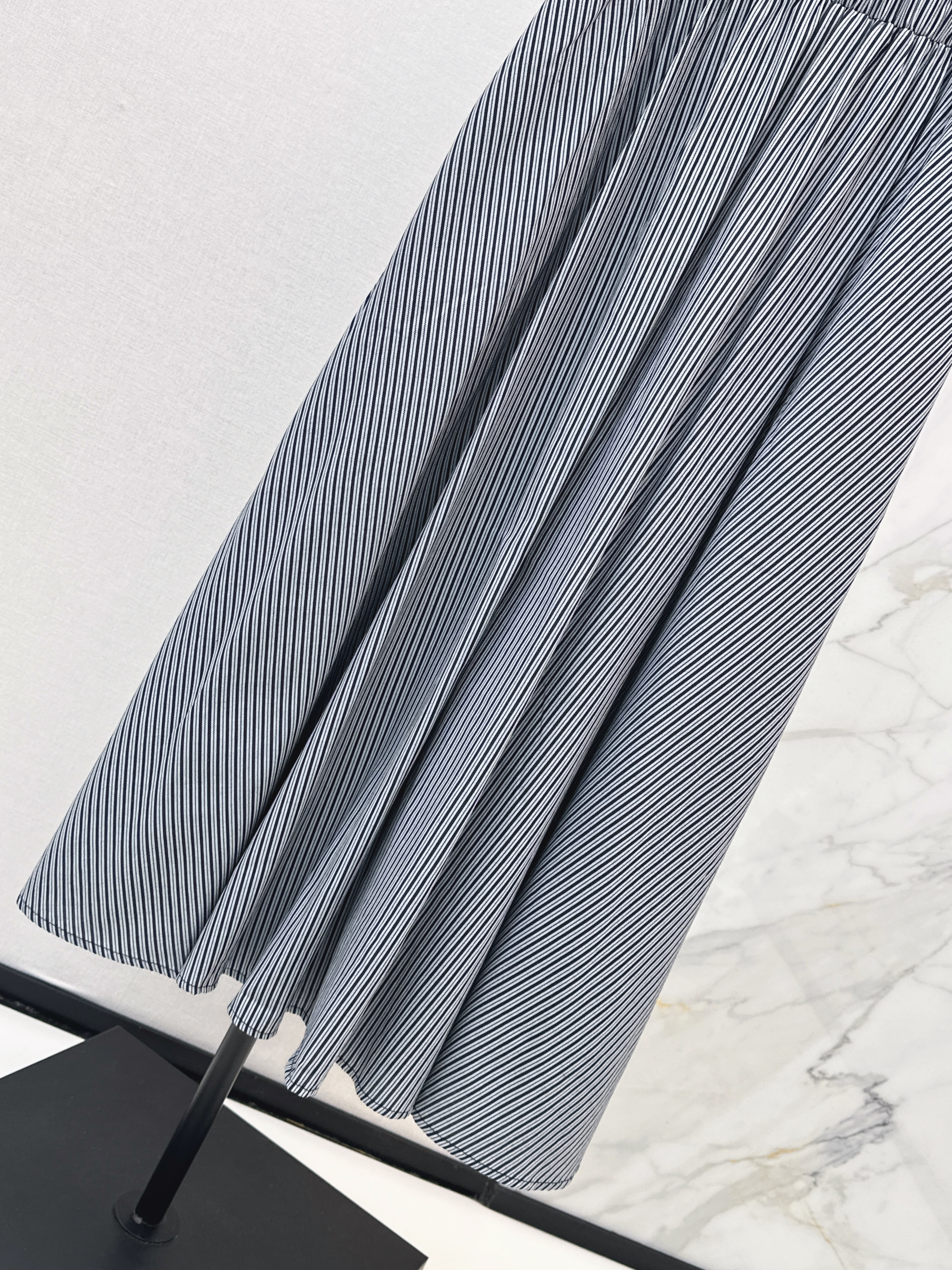 Miu 26ss stripe sleeveless dress