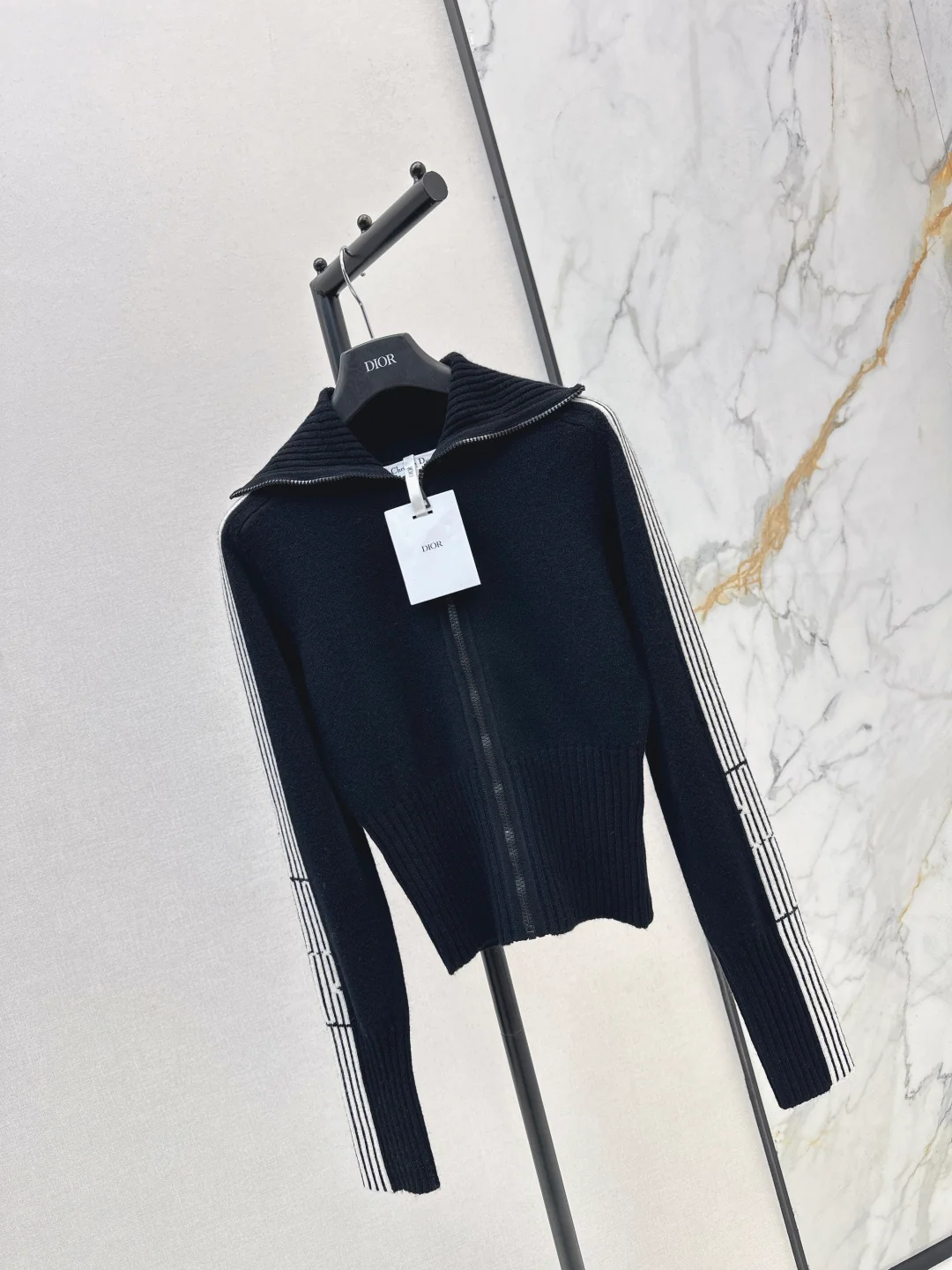 CD  25fw cashmere cardigan