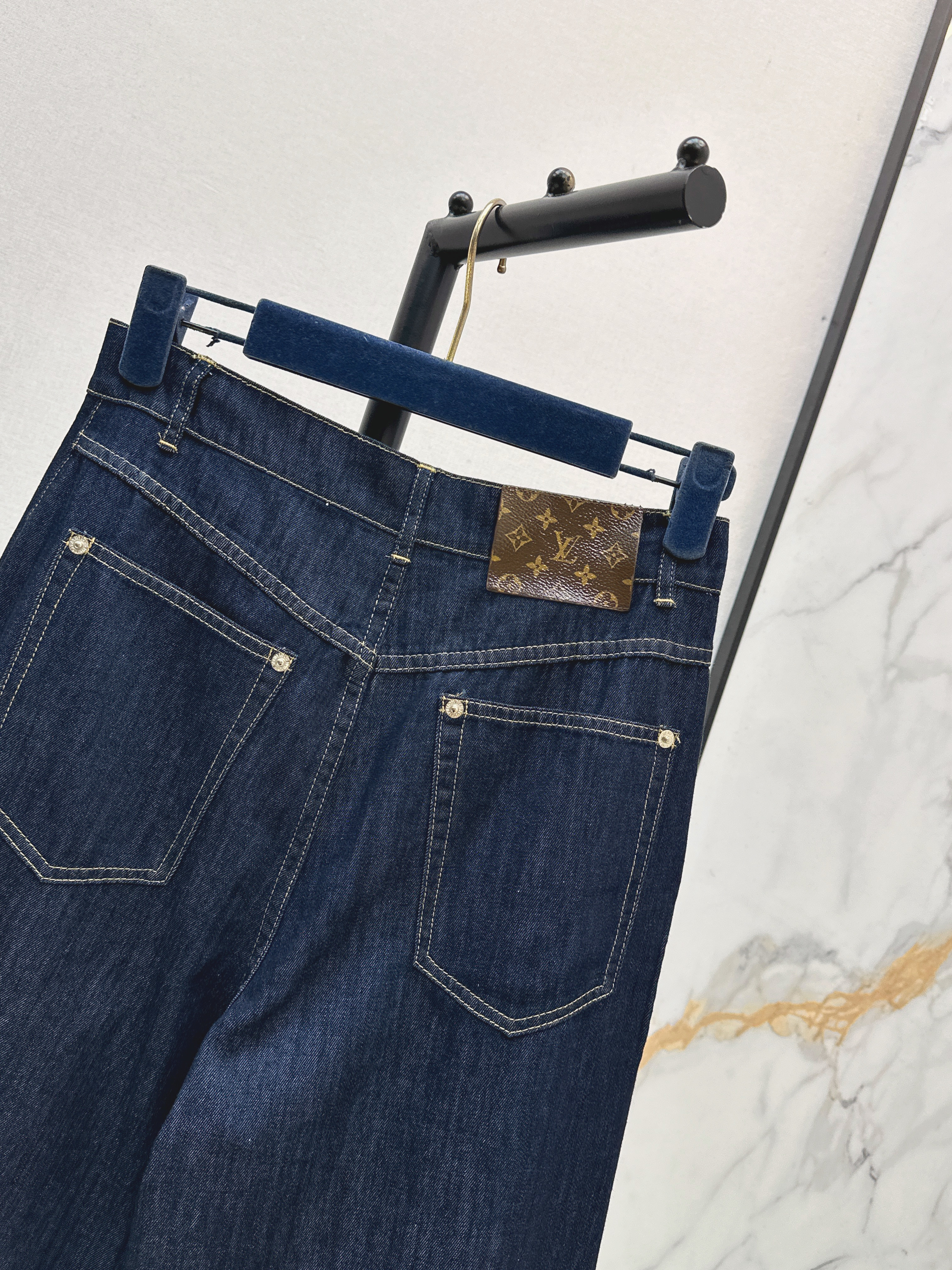 Louis 26SS Pleated Wide-Leg Jeans