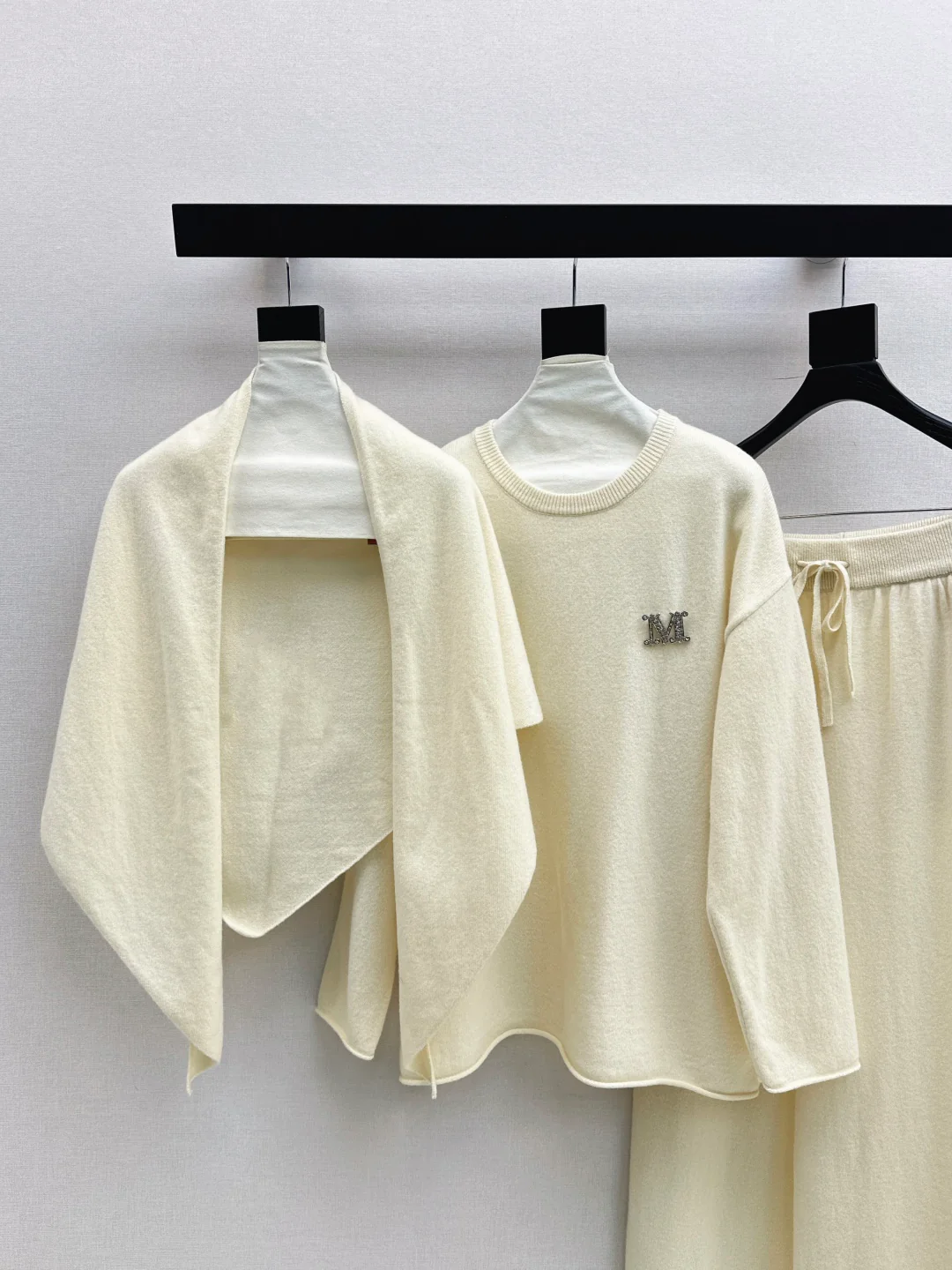 Max 25fw wool sweater+shawl wraps pants sets