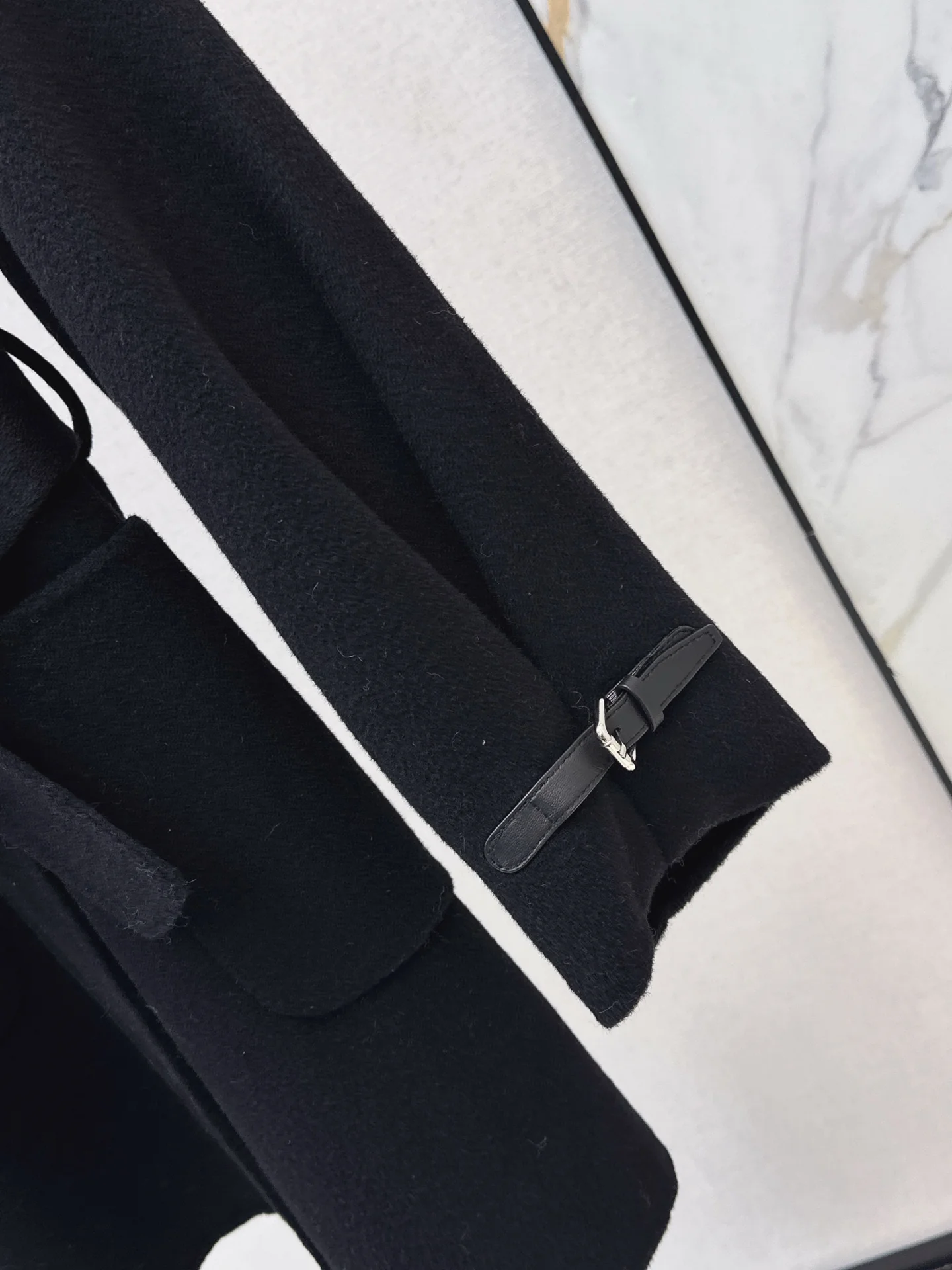 Her 25fw woolen belted overcoats