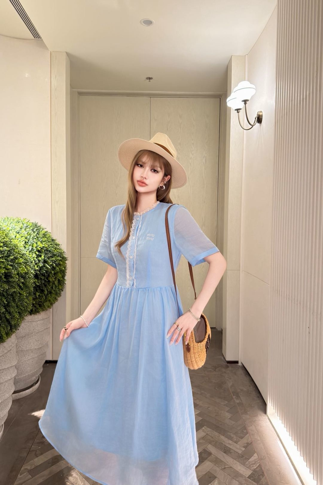Miu 26ss lace-trim dress
