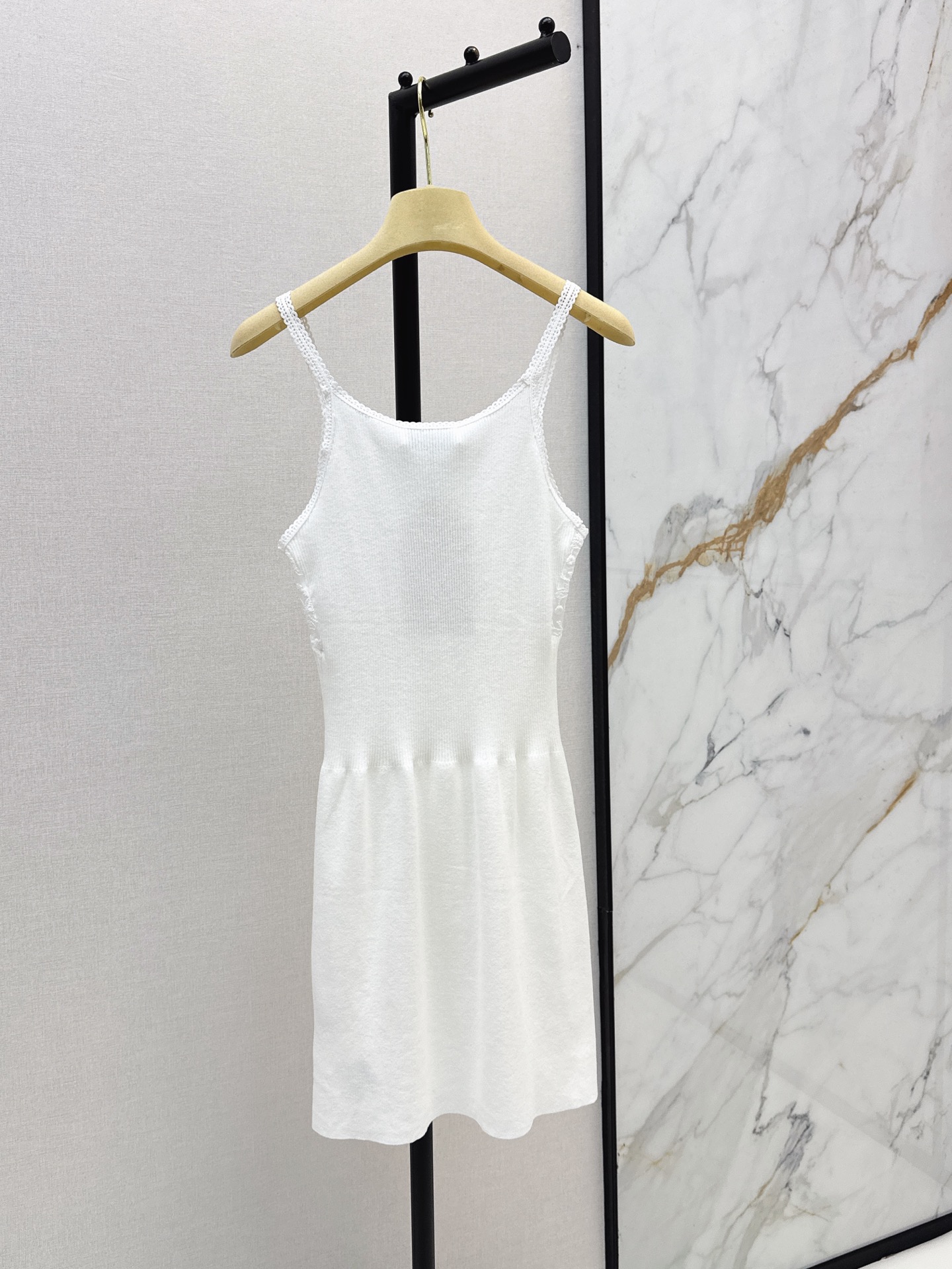 Miu 26ss lace slip dress