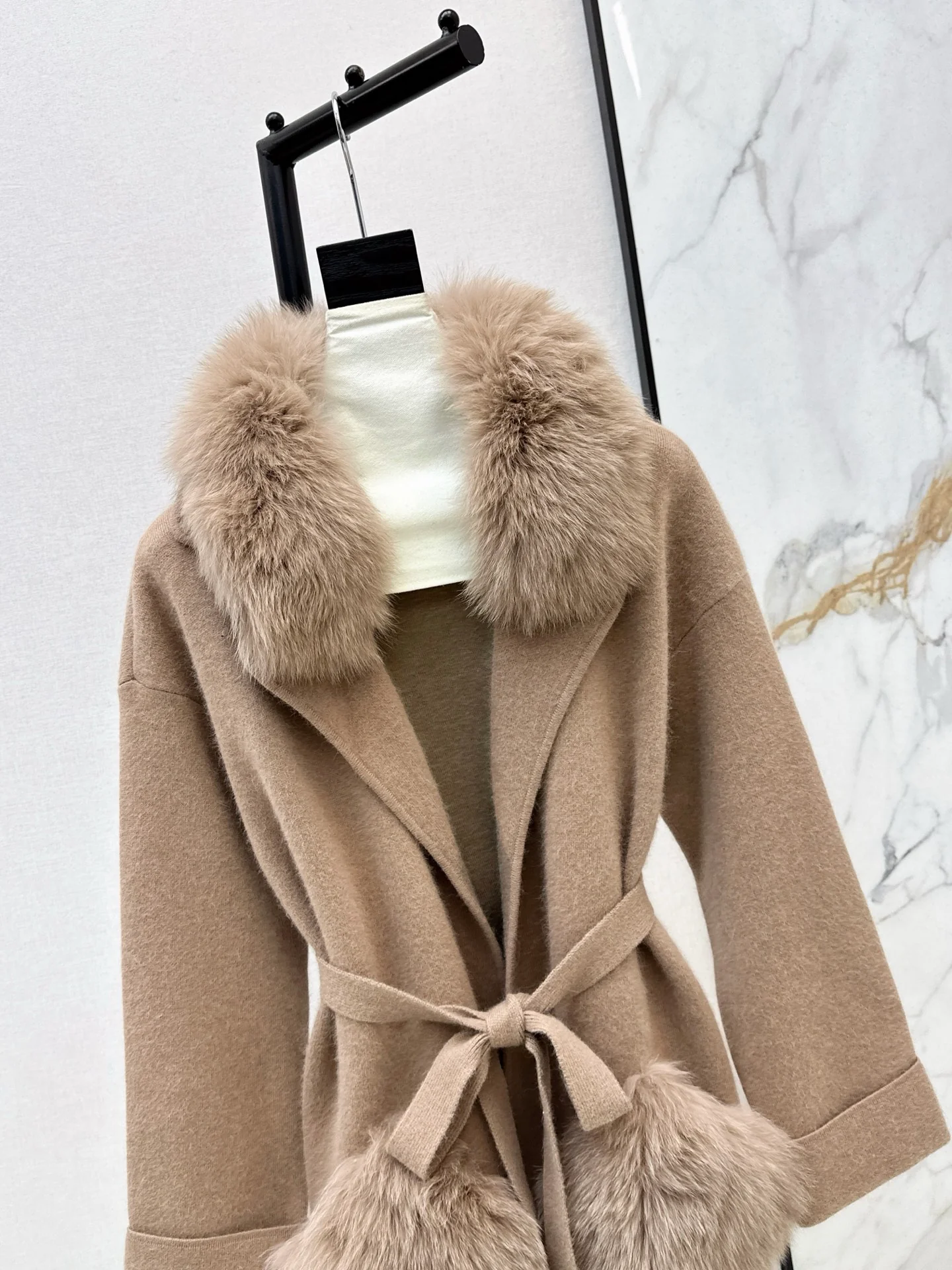 Fend 25fw knit wrap coats