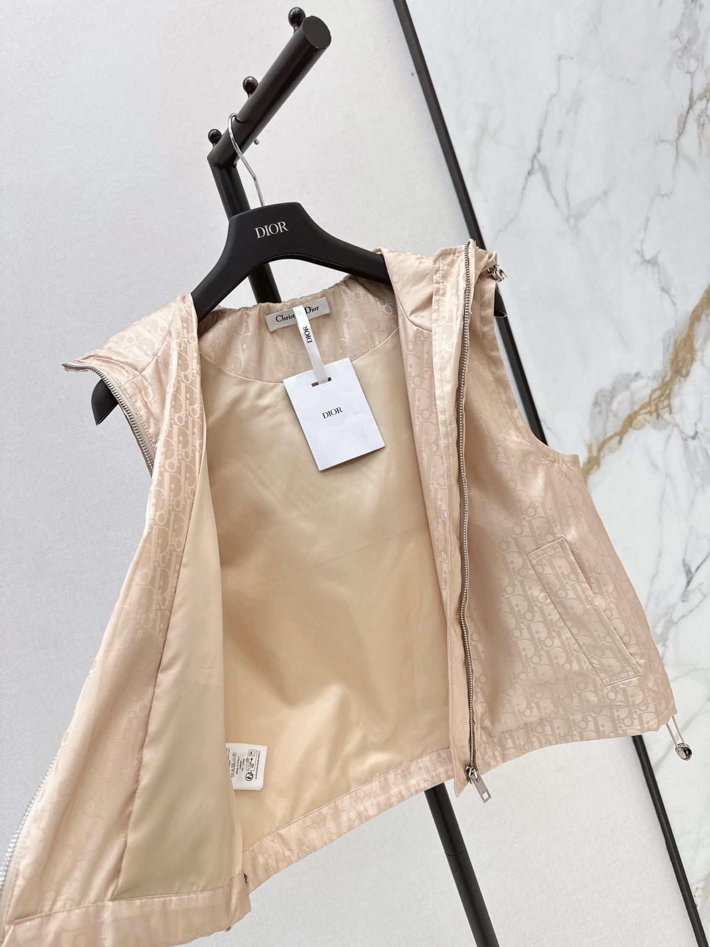 CD 26ss hooded vest jacket