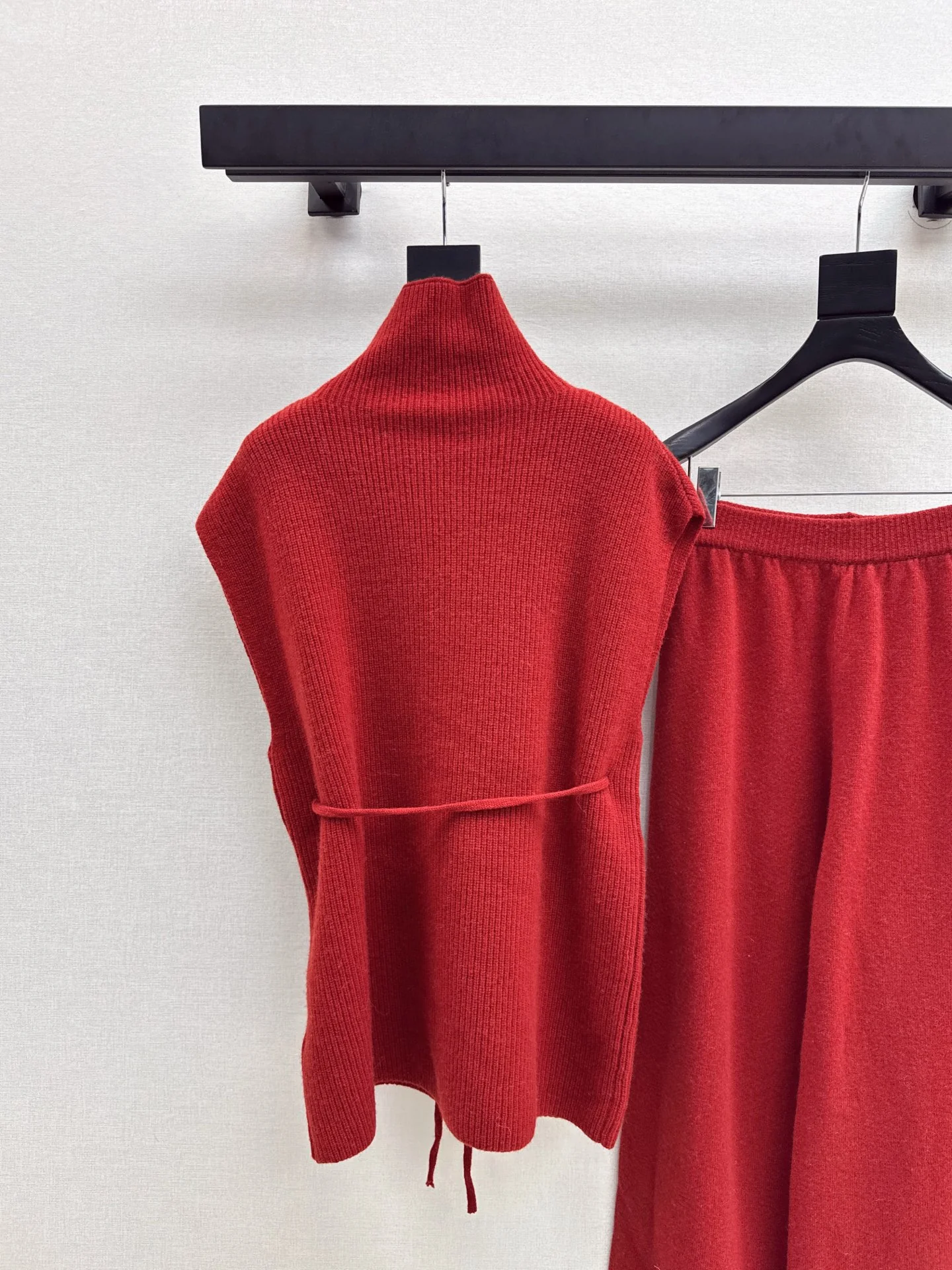 Chan 25fw sleeveless sweater pants set