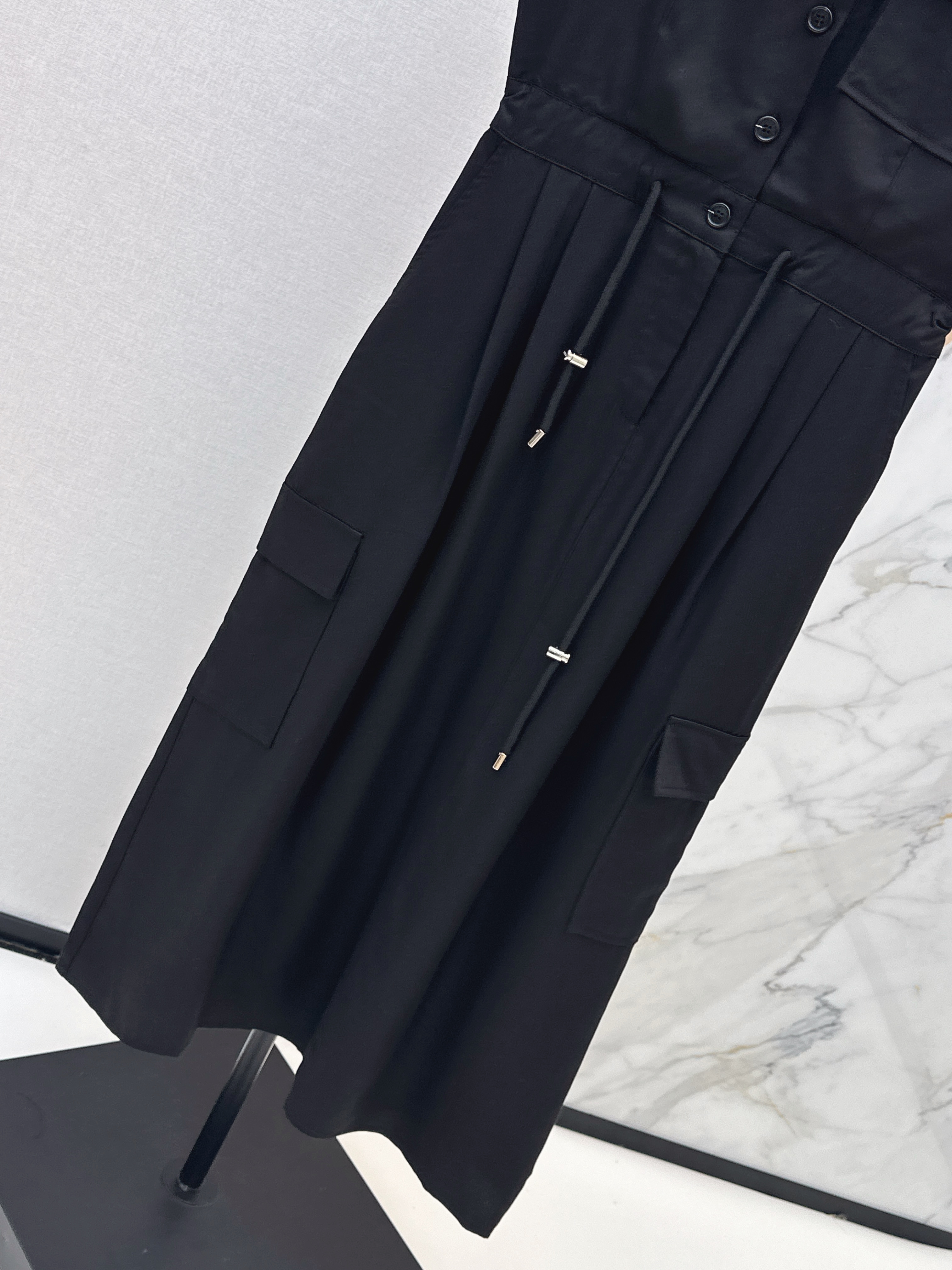 Pra 26ss drawsting sleeveless dress