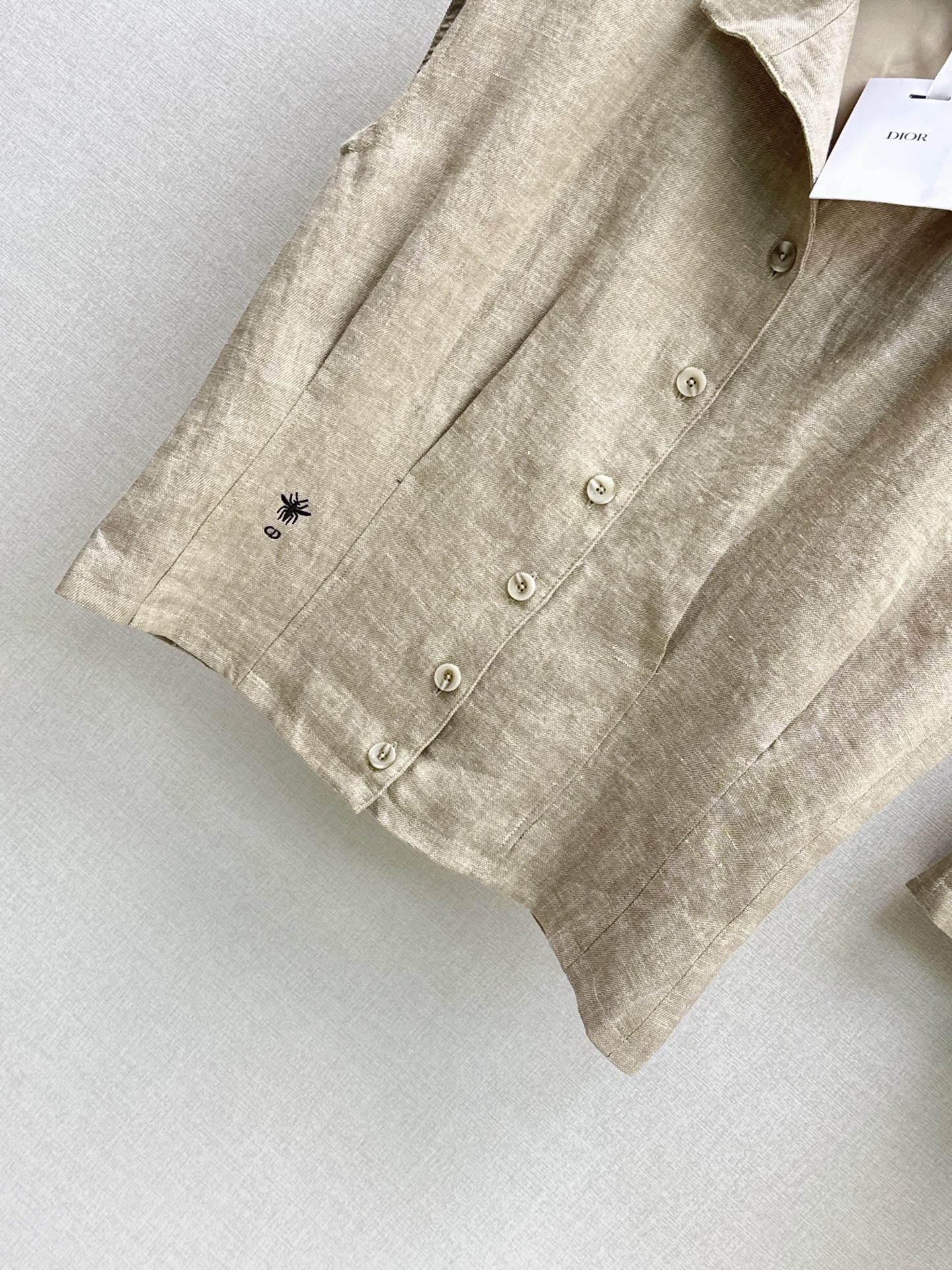 CD 26ss linen sleeveless top
