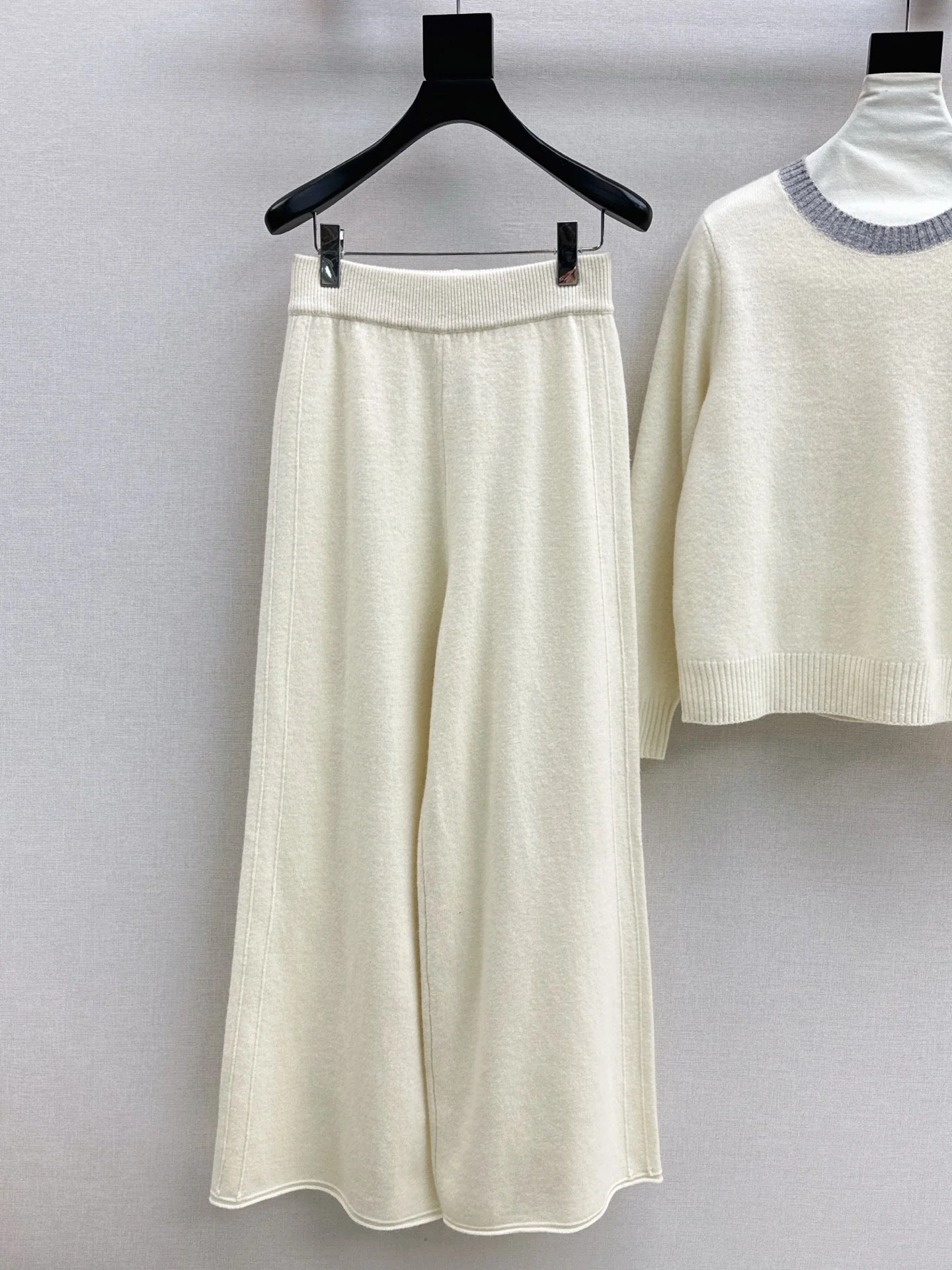 Prad 25fw wool sweater +wide-leg pants outfit set