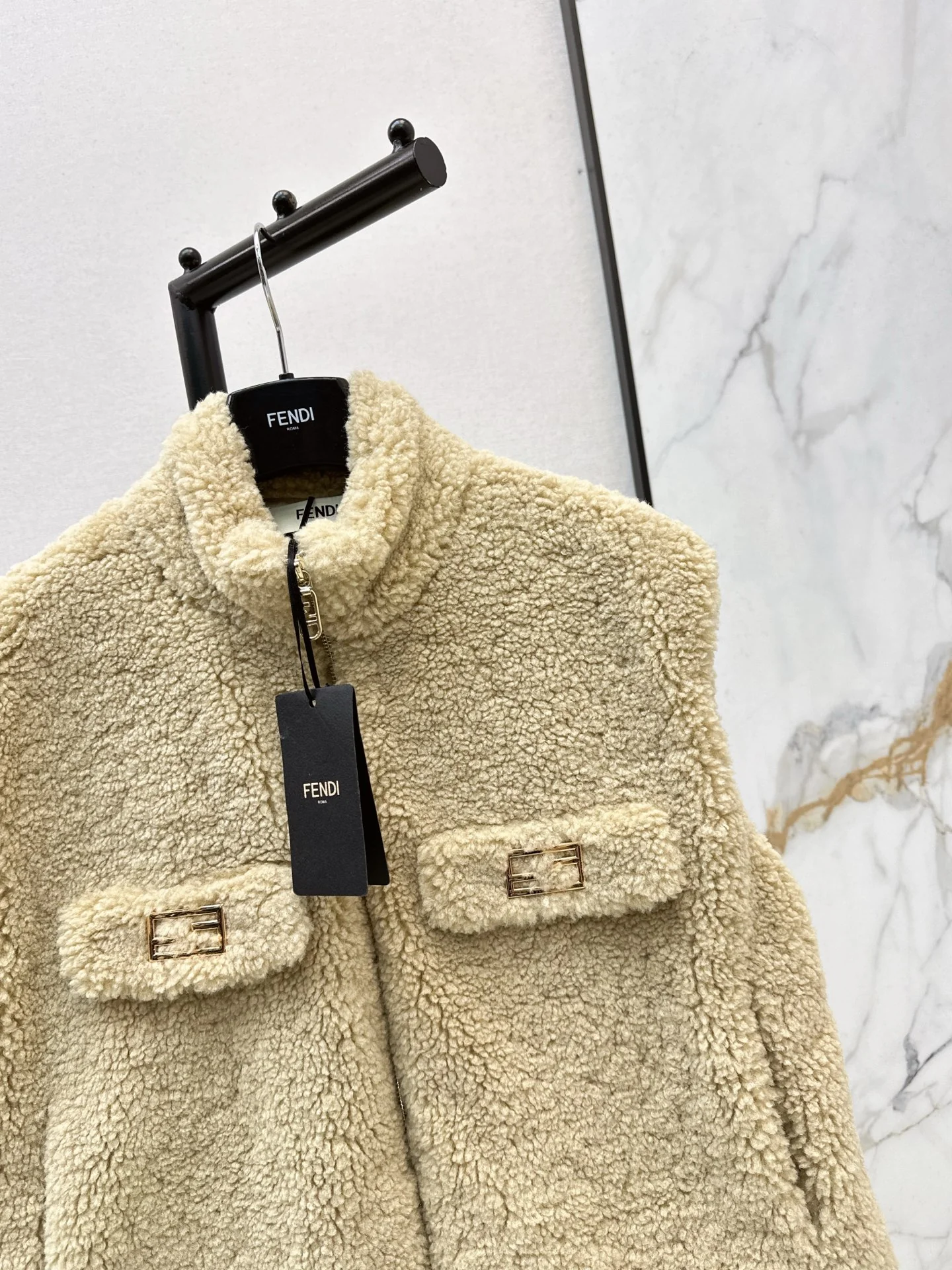 Fend 25fw fleece vest jacket