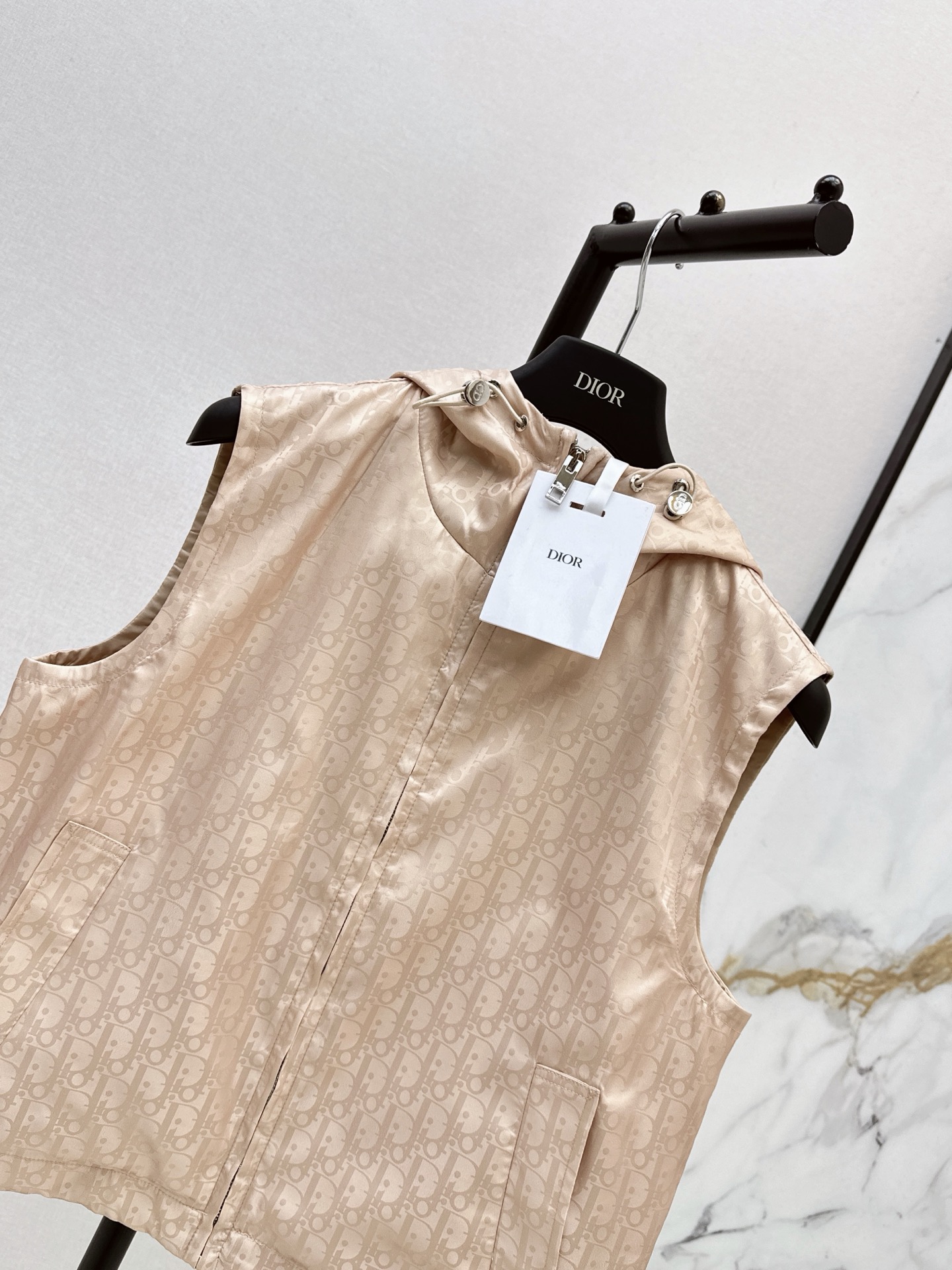 CD 26ss hooded vest jacket