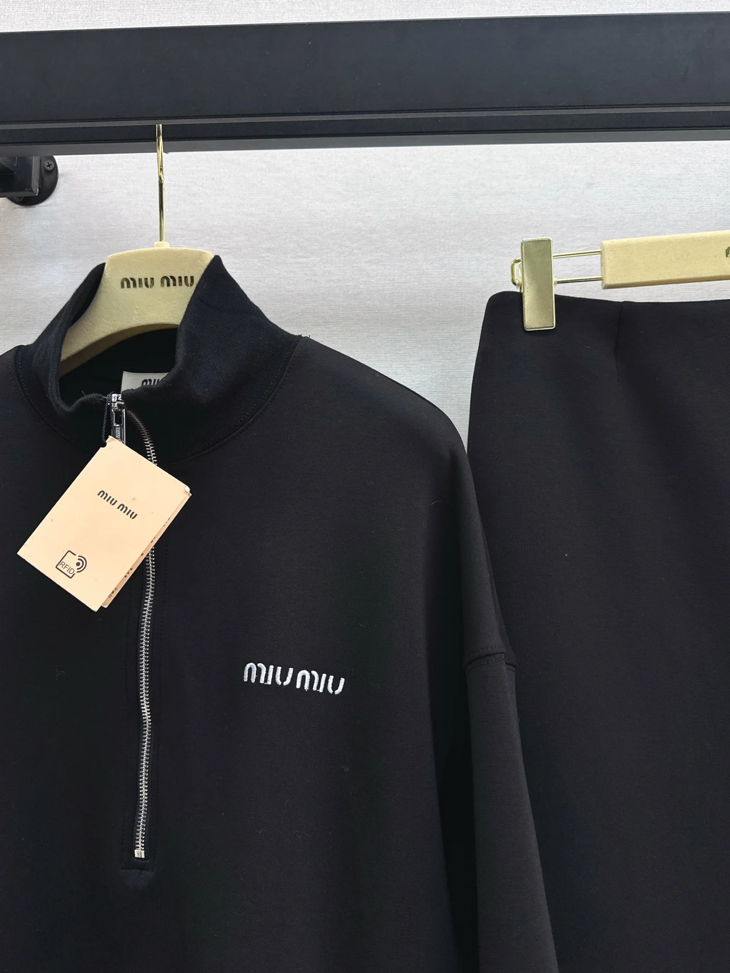 Miu 25fw sweatsuit