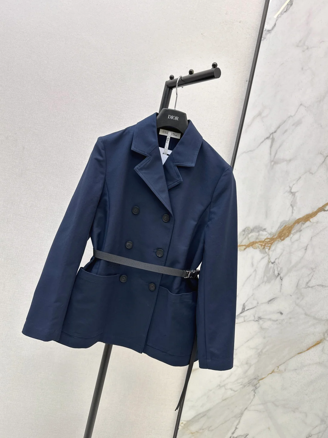 CD 25fw trench coats