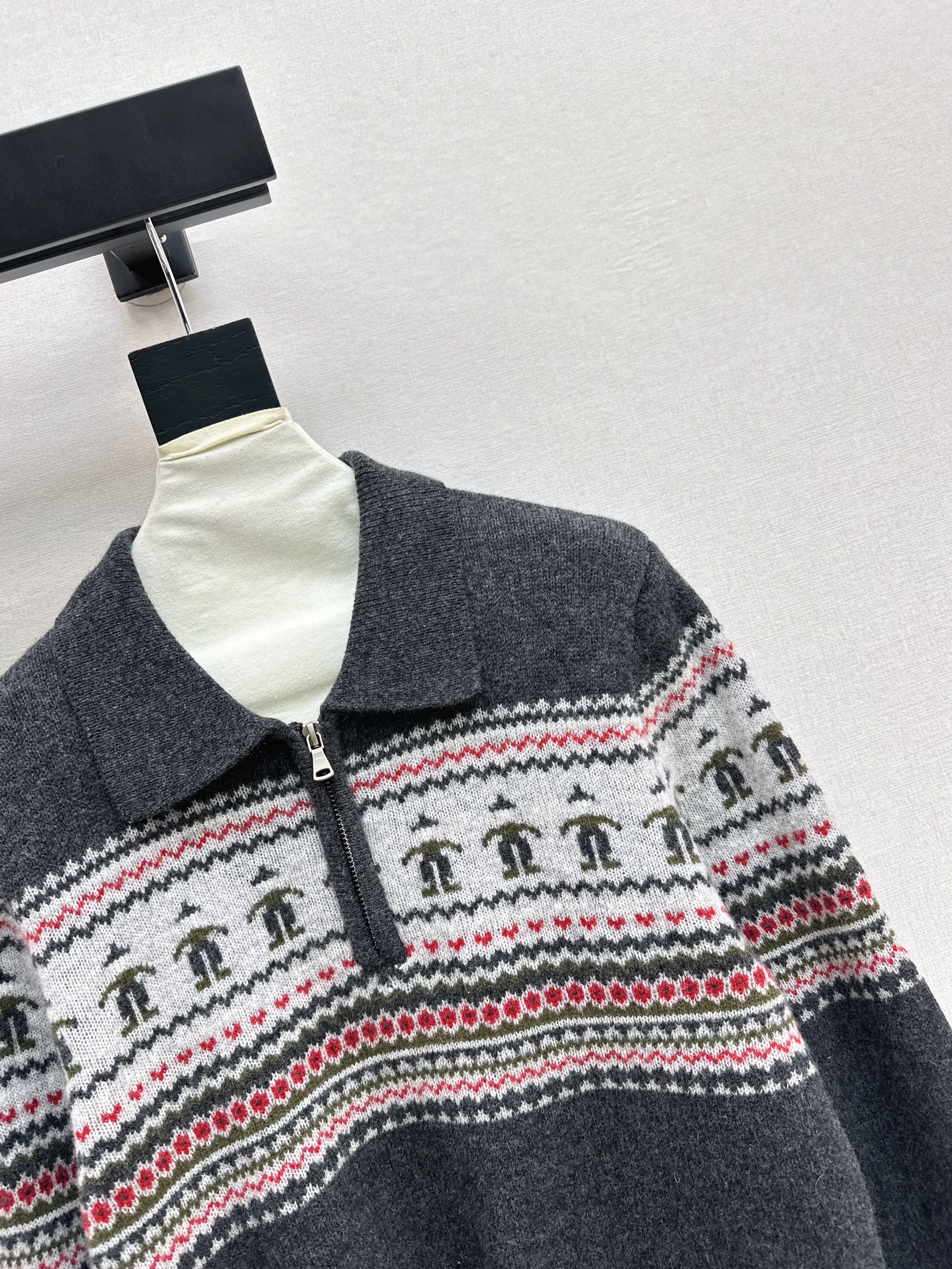 Chan 26ss fair isle sweater