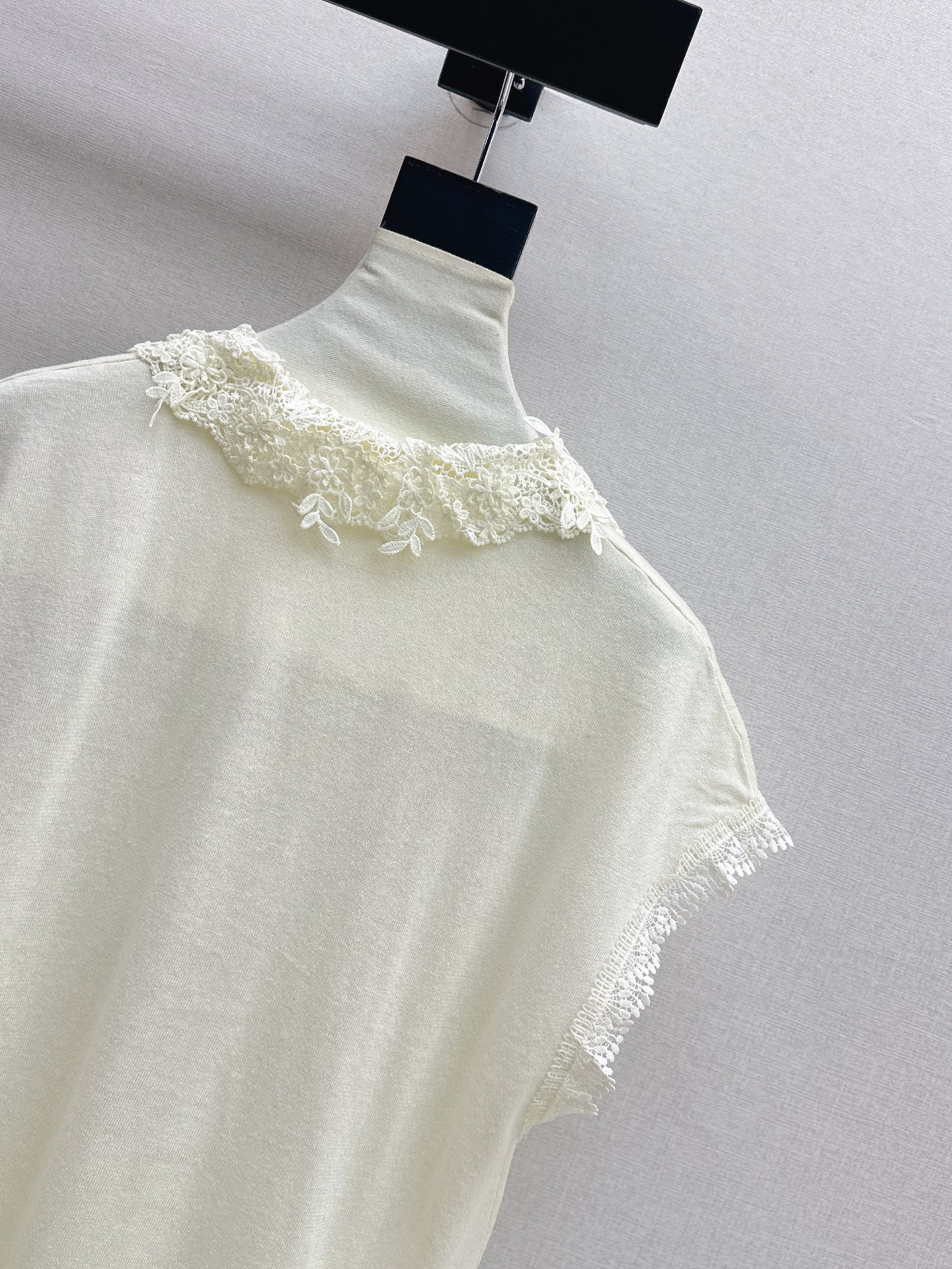 ES 26ss lace trim knitwear