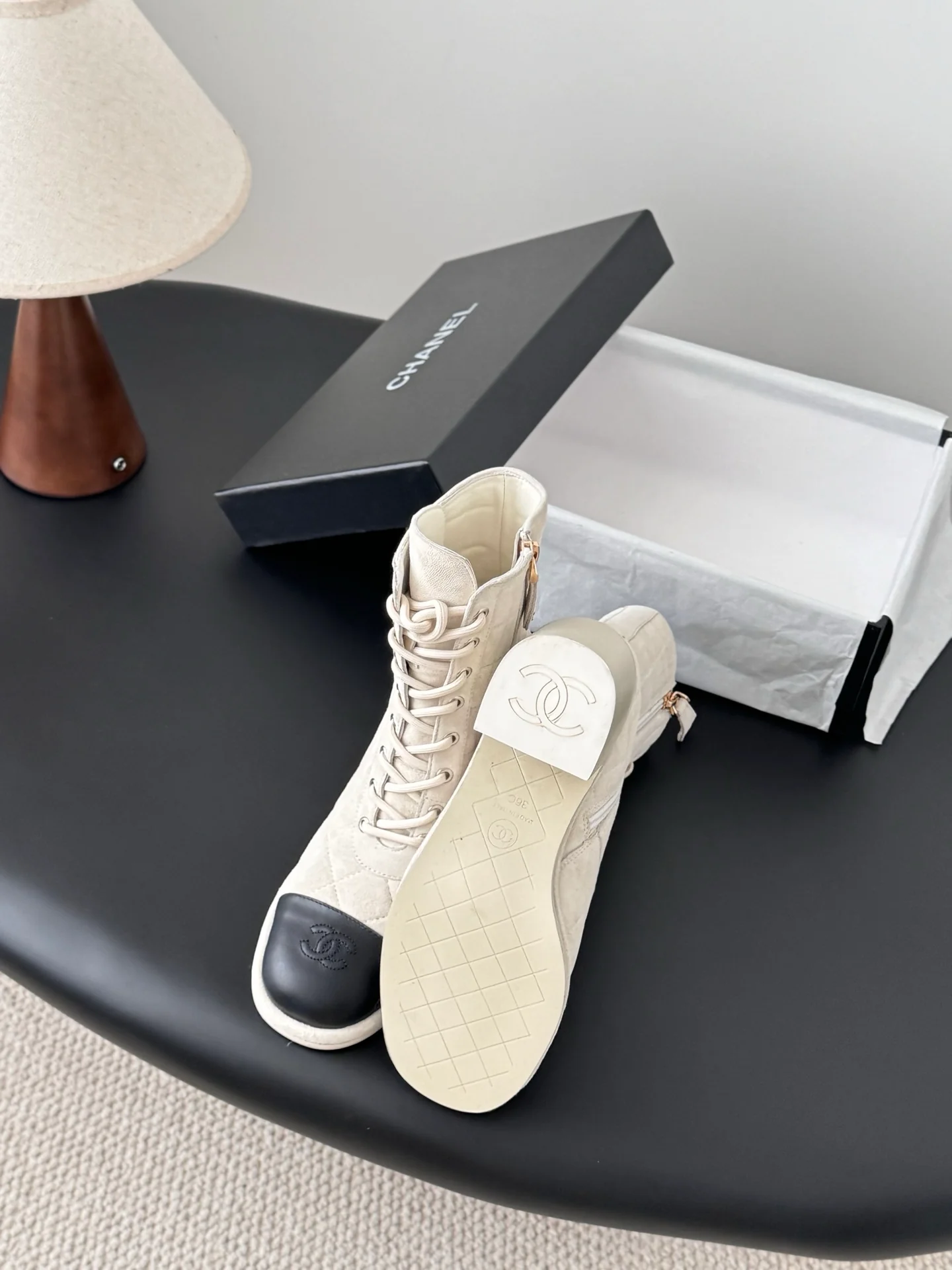 Chan 26ss ankle boots