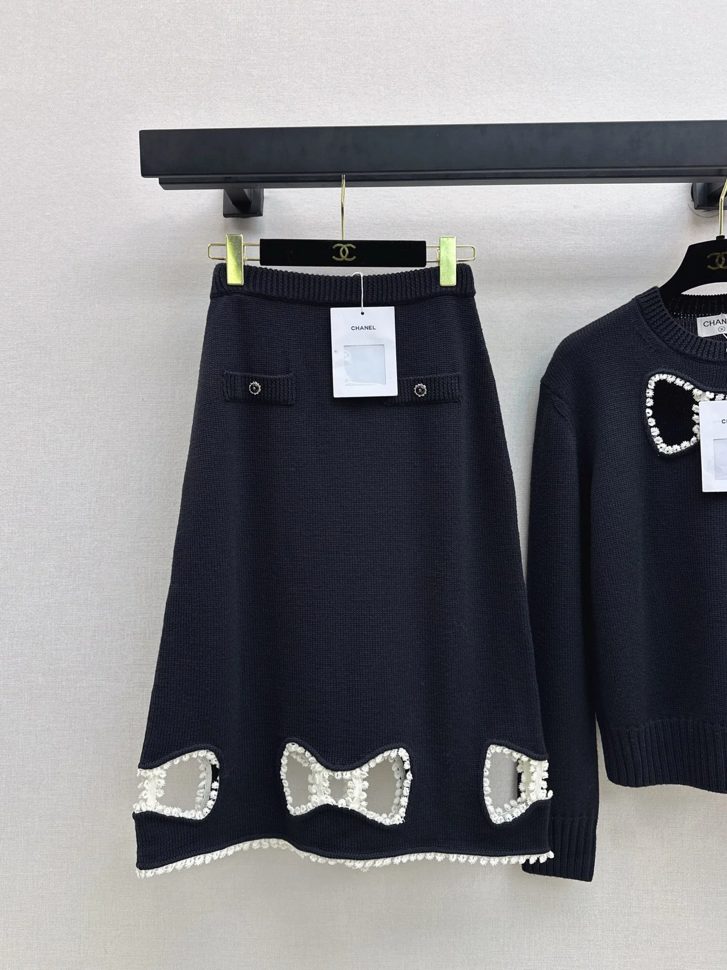 Chan 26ss wool hollow bow suit