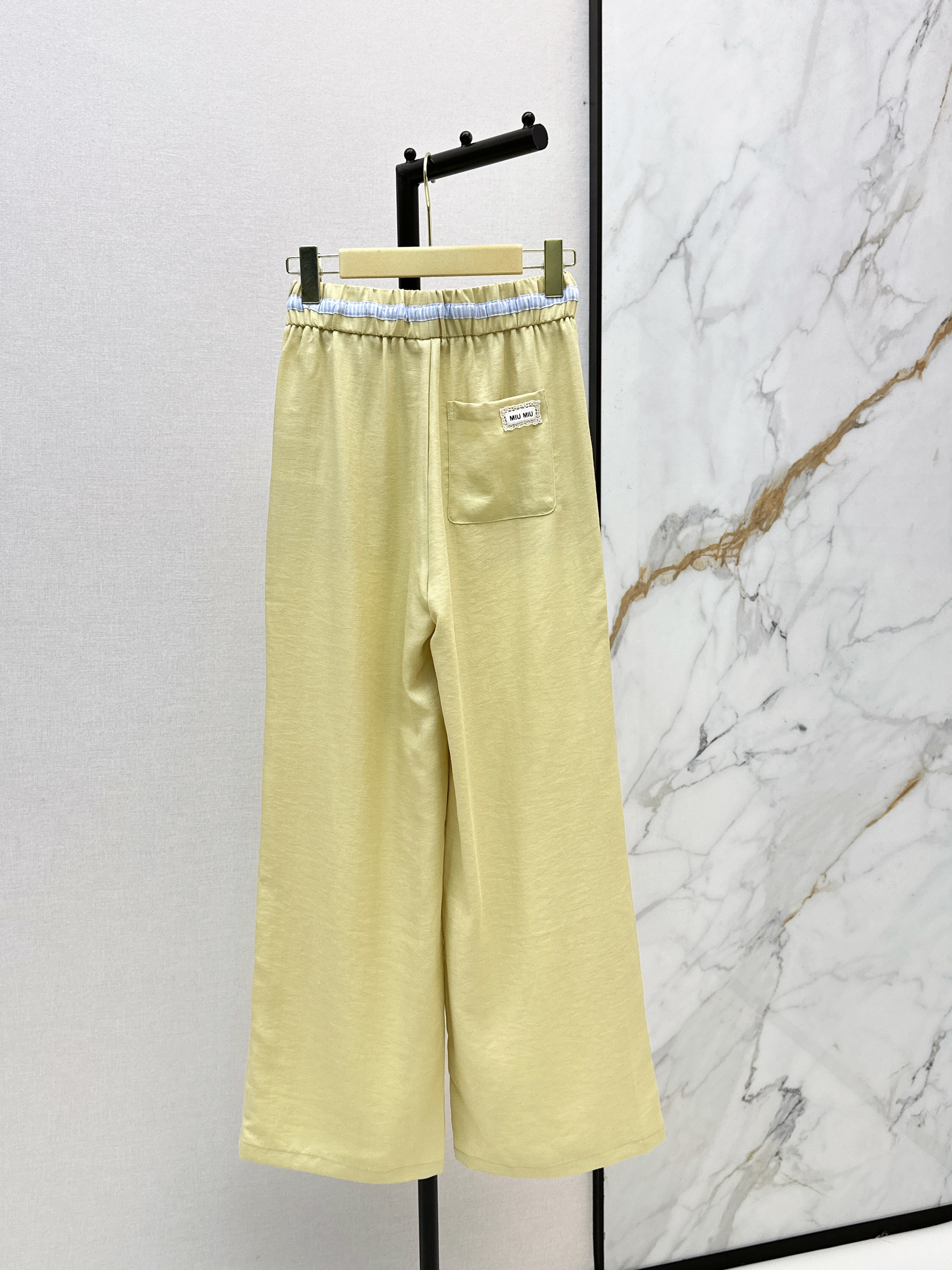 Miu 26ss straight-leg pants