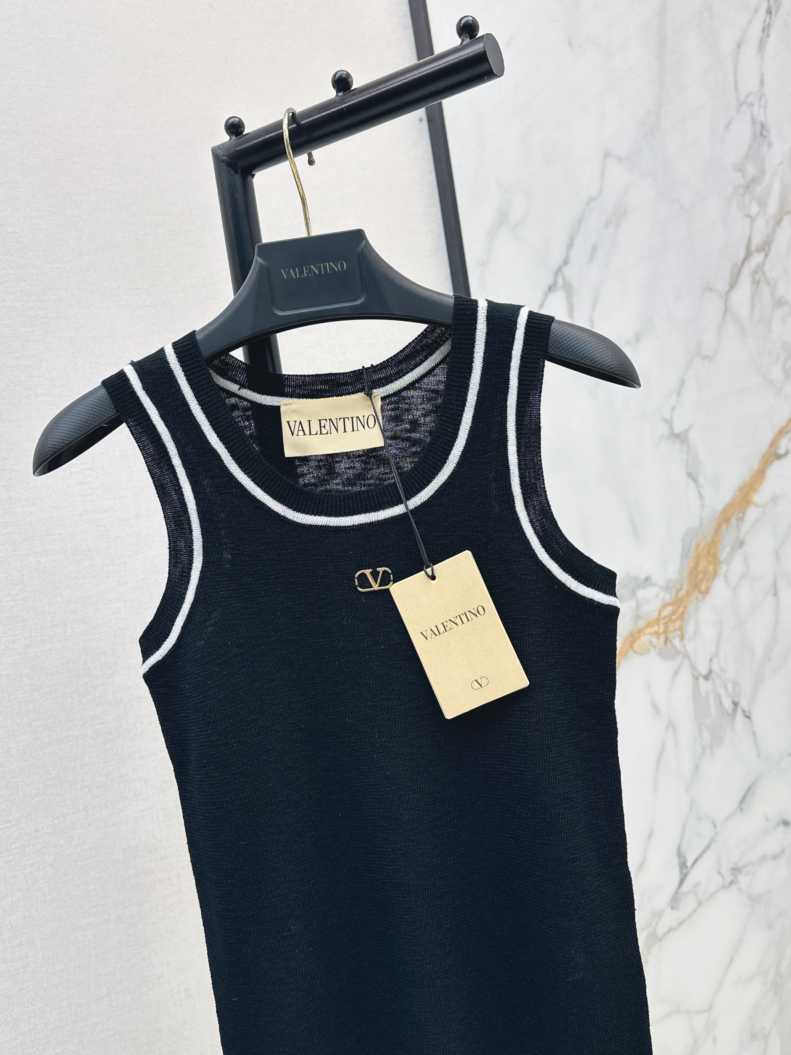 Valen 26ss knit vest