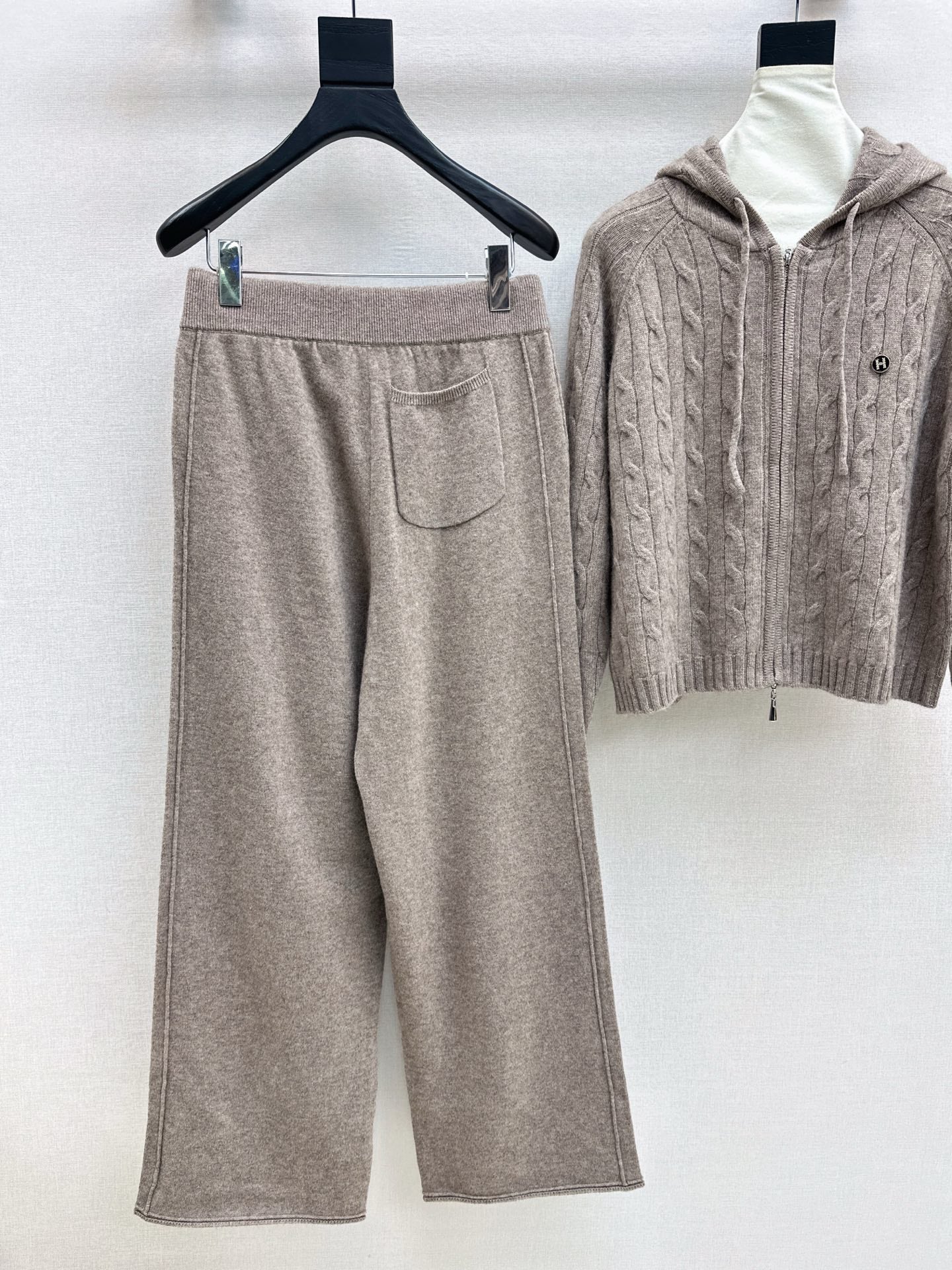 Herm 26ss wool outfit sets