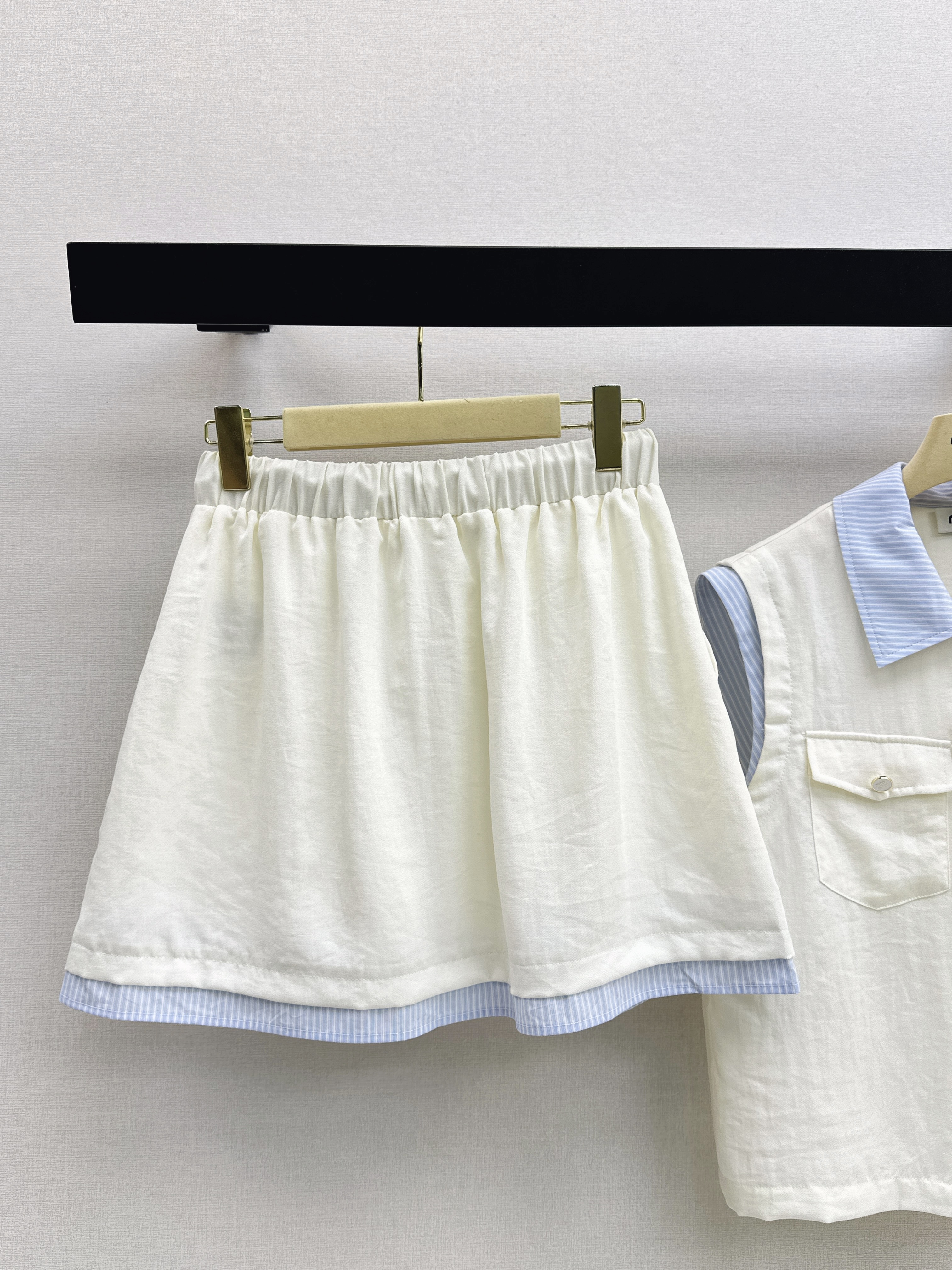 Miu 26ss shirt mini skirt set