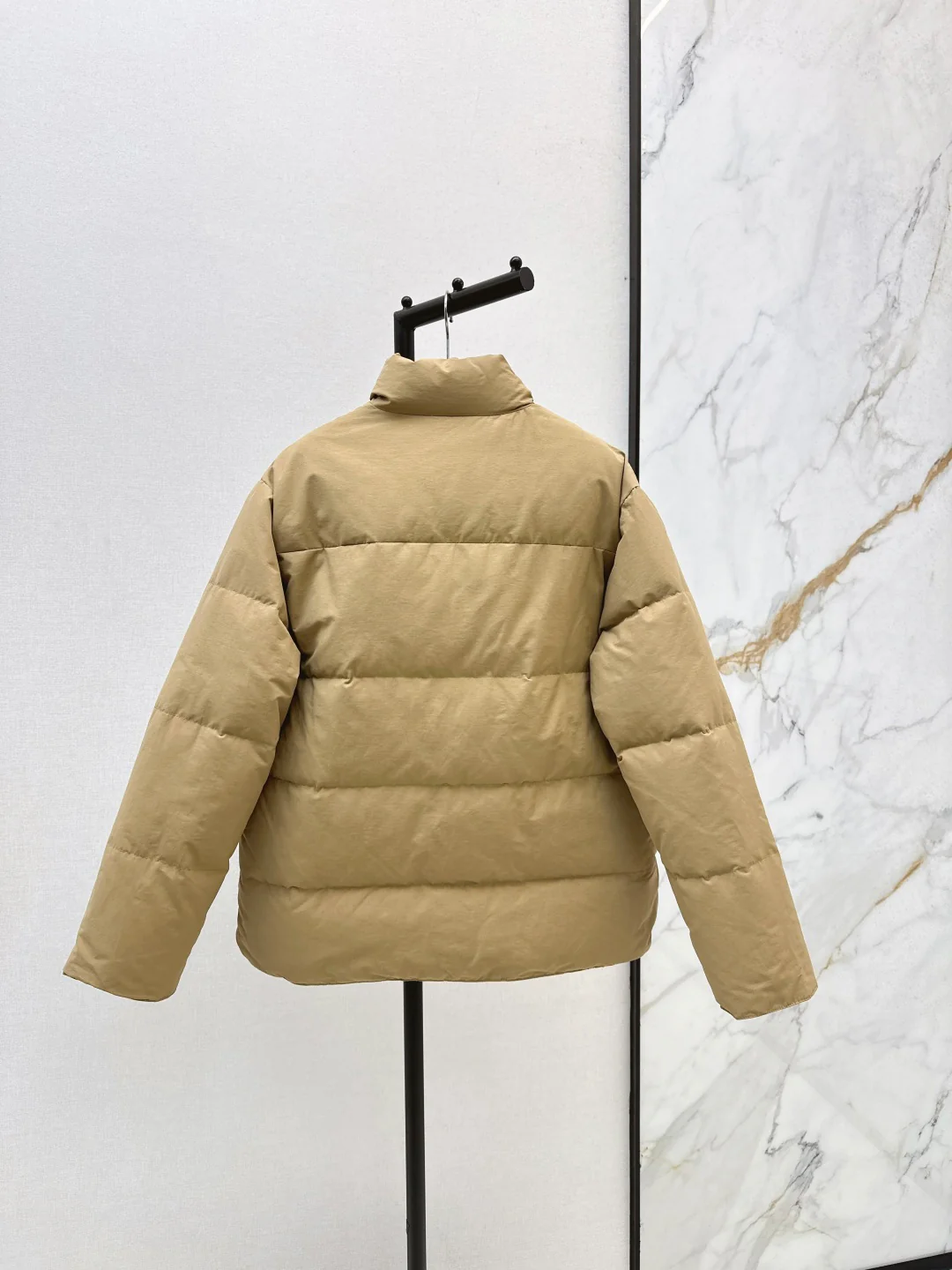 Pra 25fw down jacket