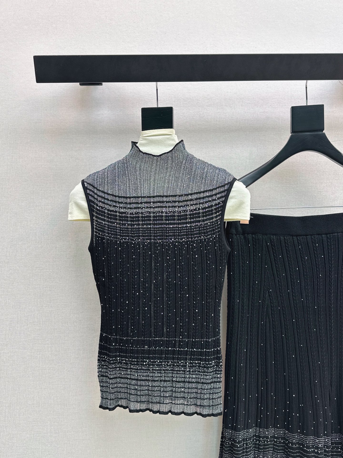 Chan 26ss sleeveless knit vest skirt set