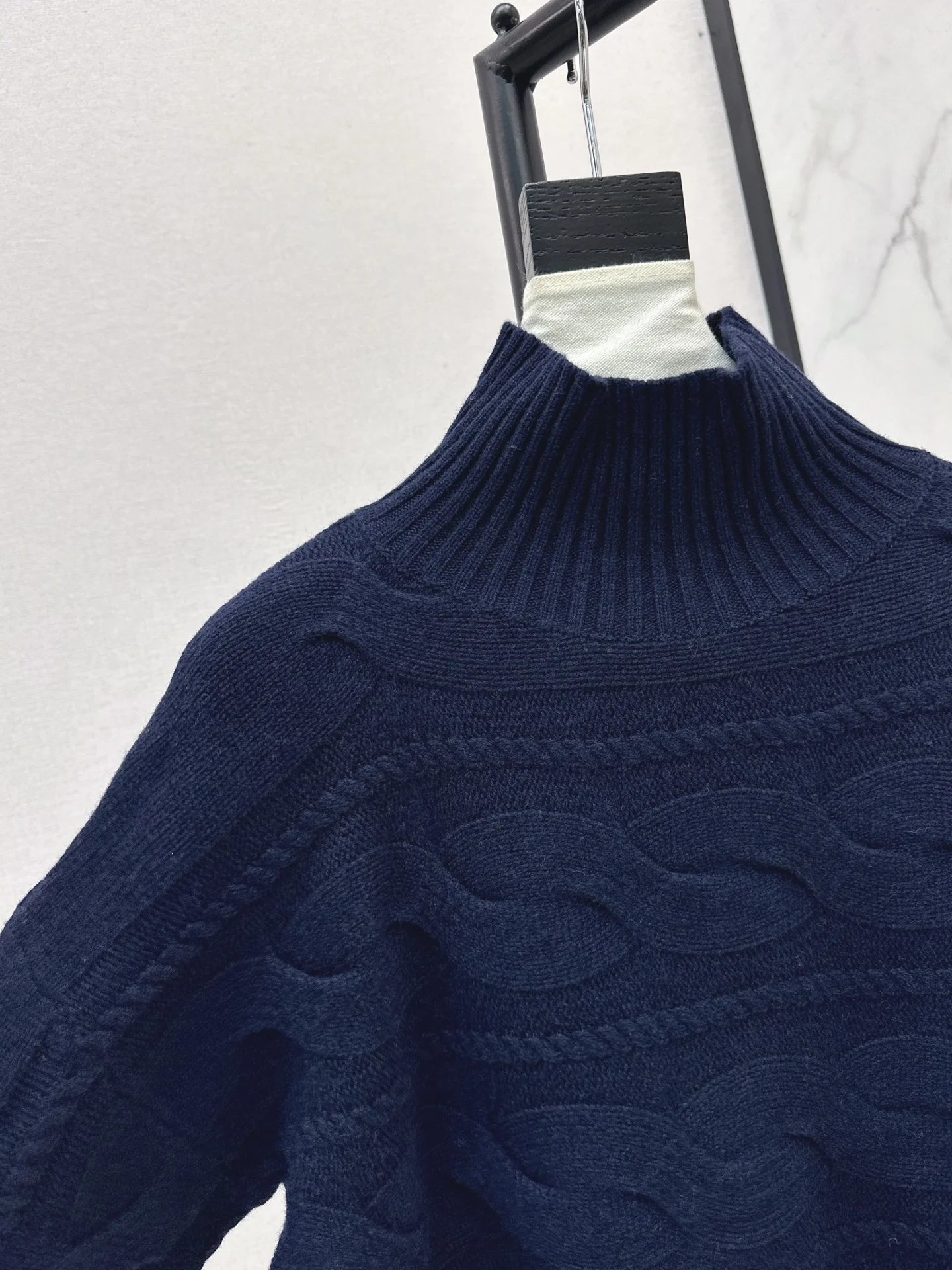 Max 25fw cable knit sweater
