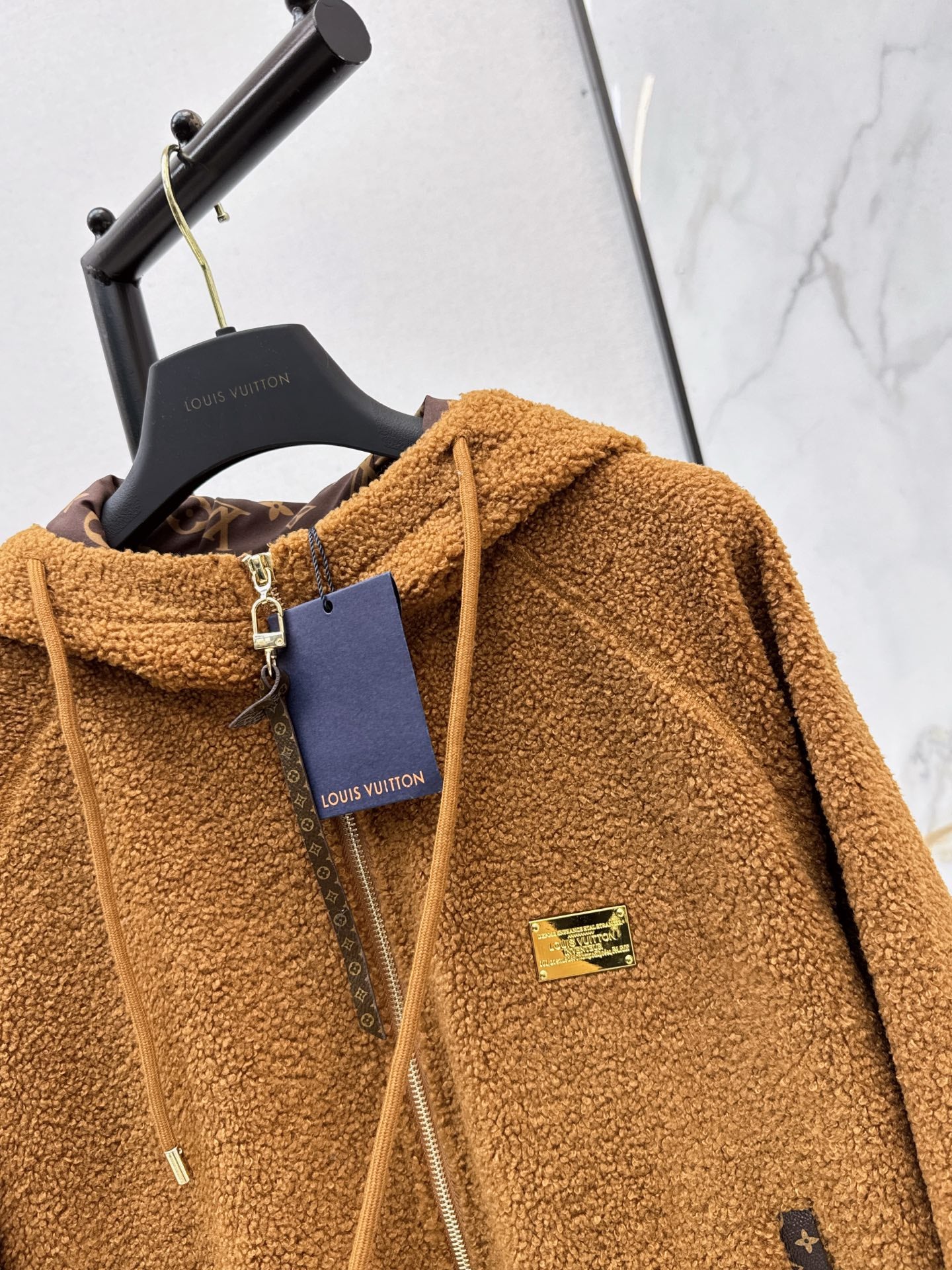 Louis 25fw hooded zipper jacket