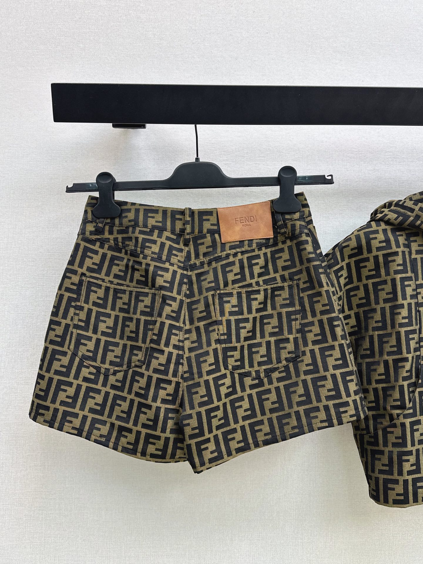 Fen 26ss jacquard outfit sets