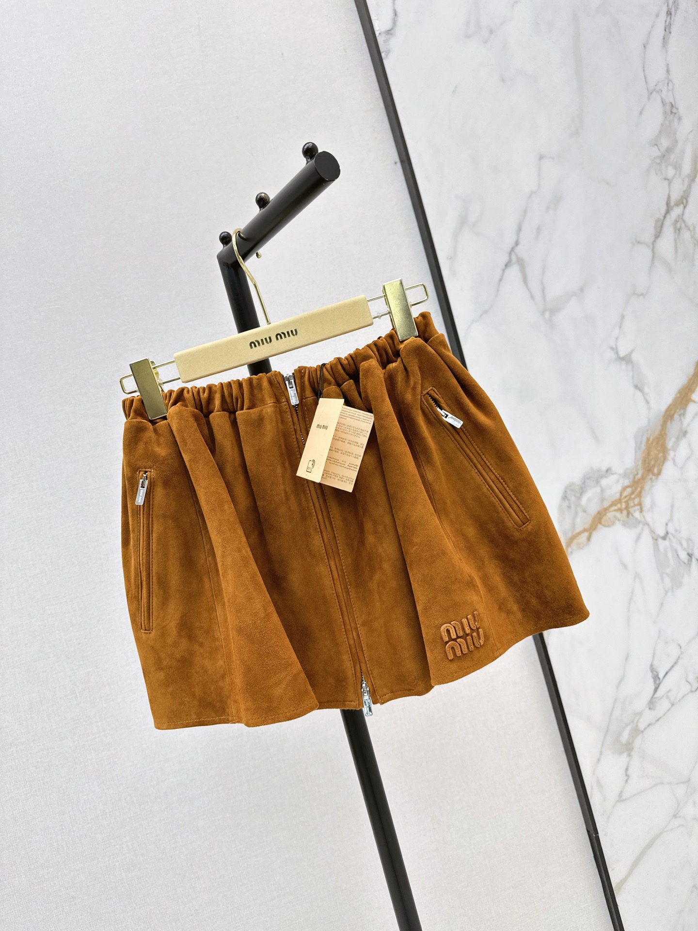 Miu 26ss suede leather mini skirt