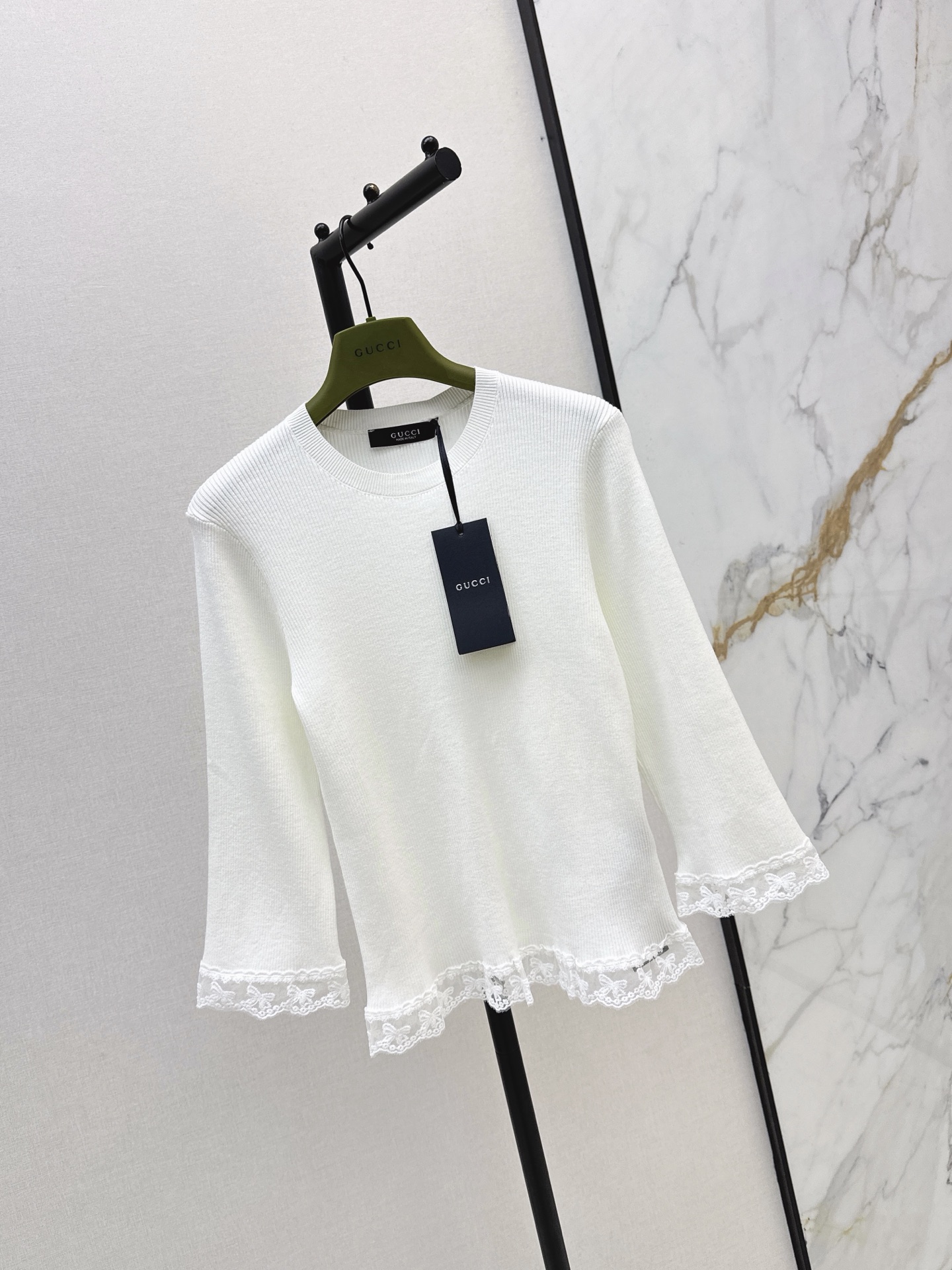 Guc 26ss lace contact knit top