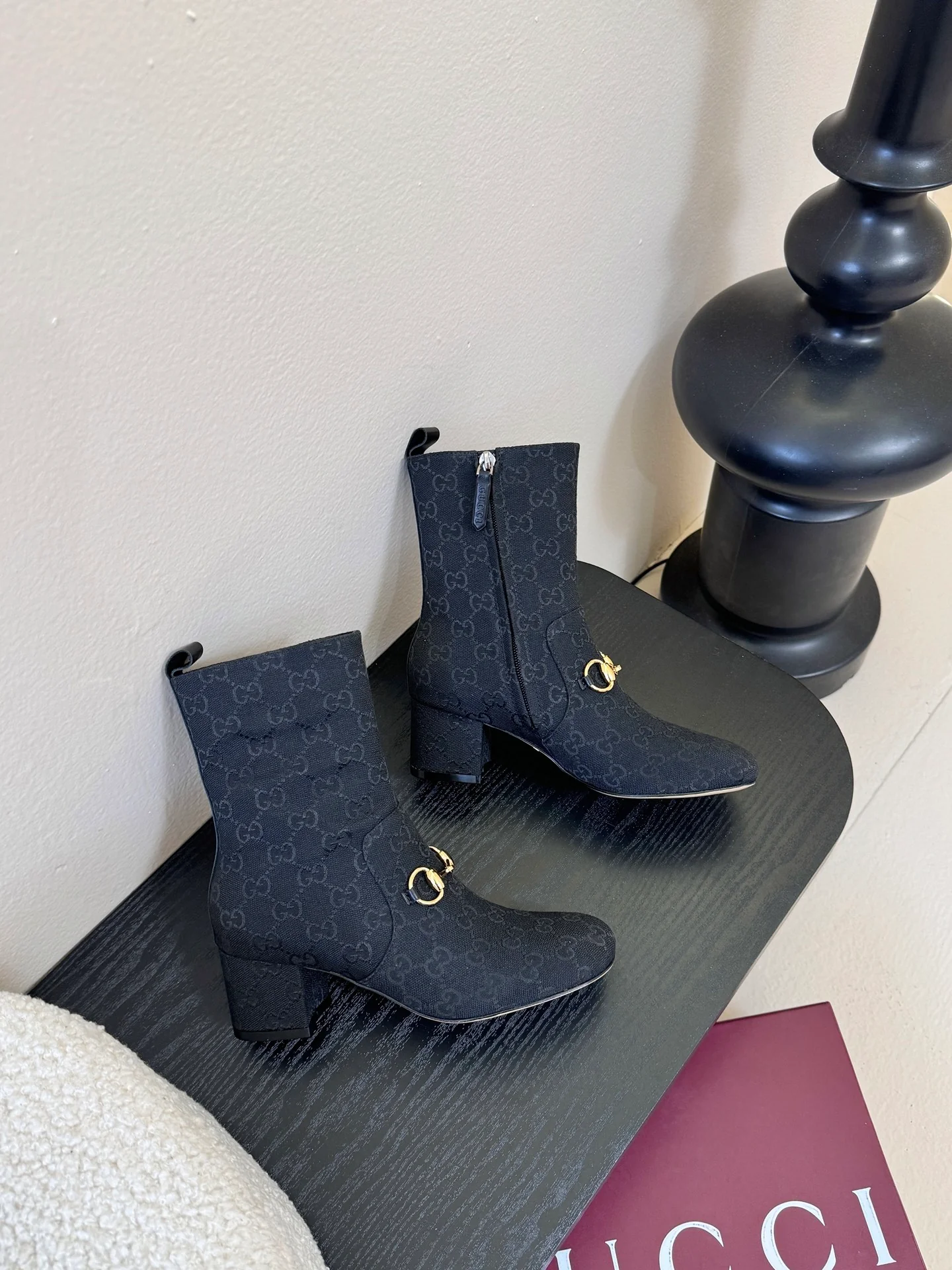 Gucc 25fw ankle boots