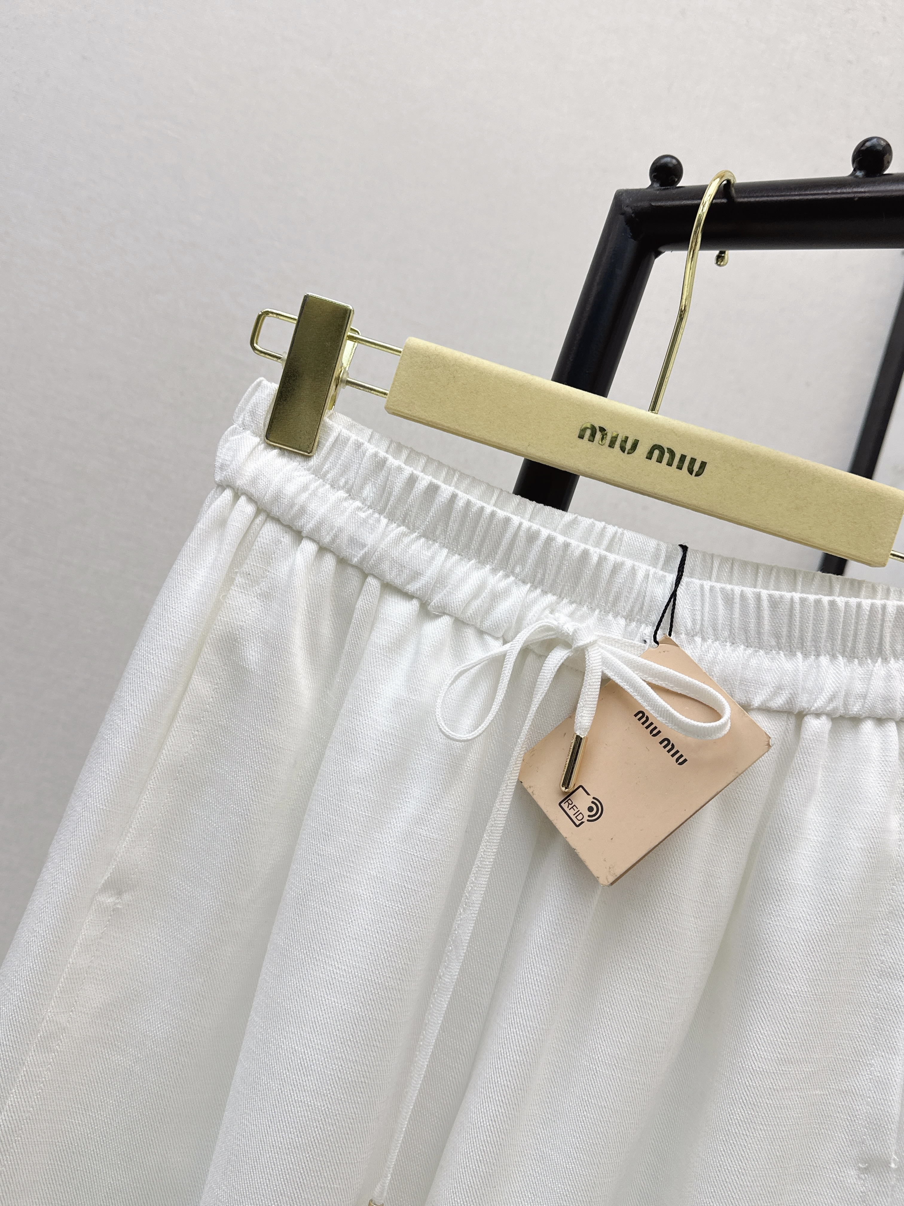 Miu 26ss wide-leg pants
