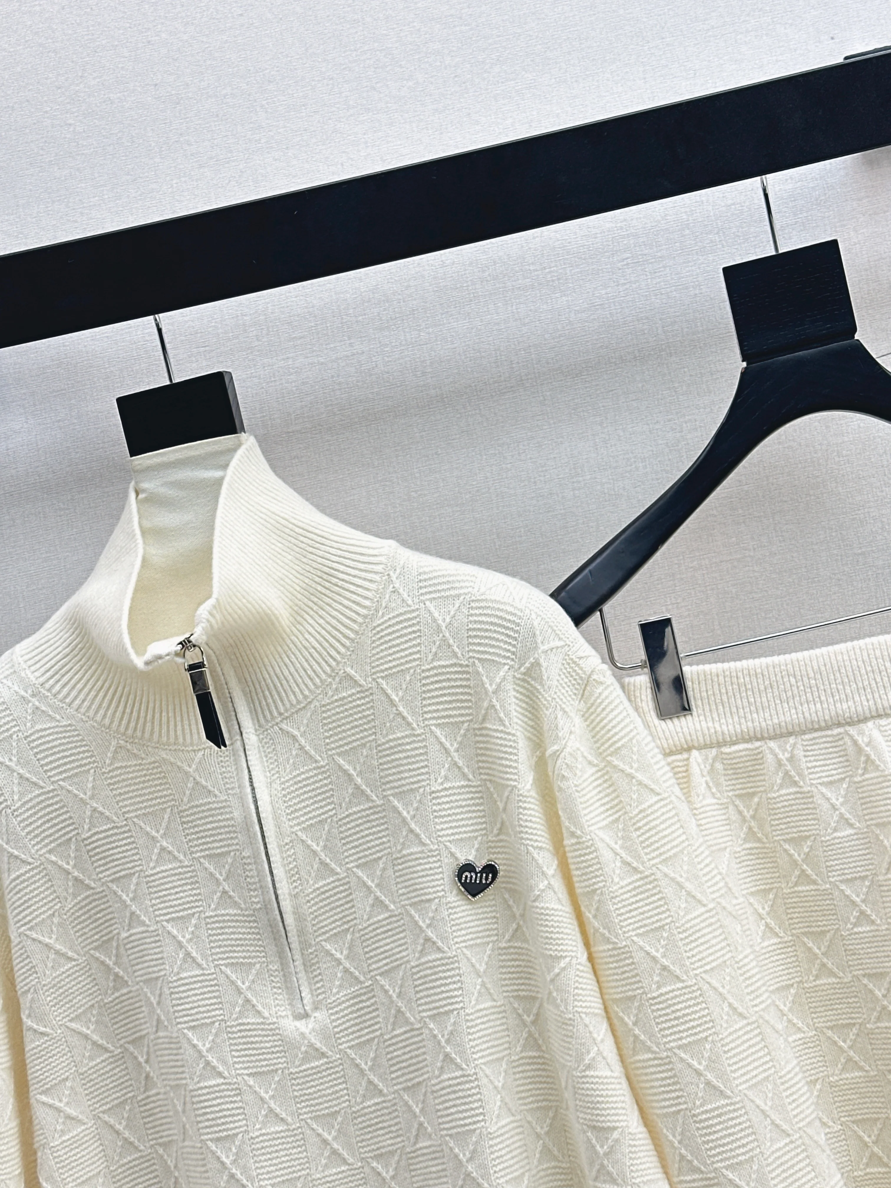 Miu 26ss jacquard knit sweater+skirts set