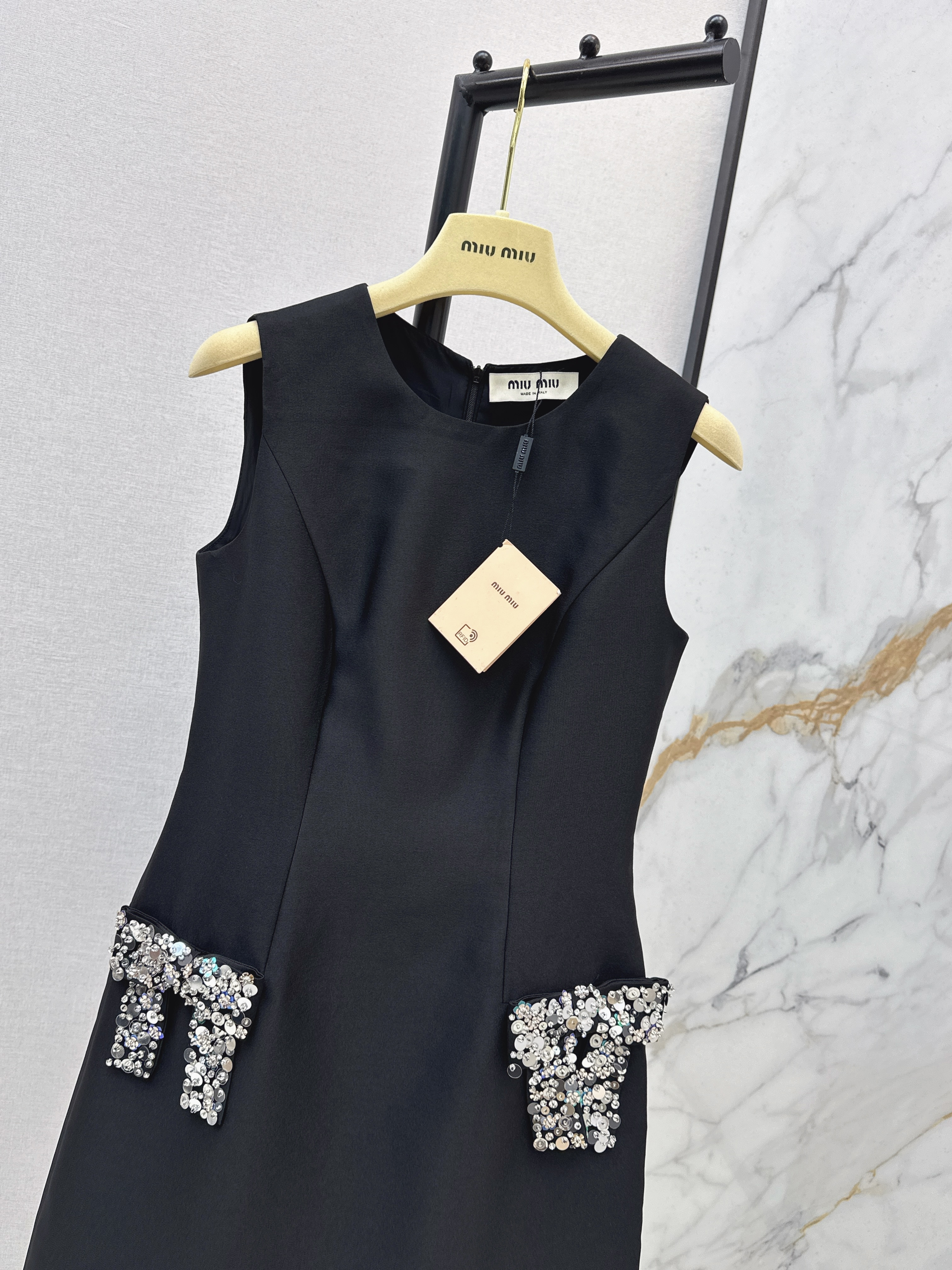 Miu 26ss rhinestone sleeveless dress