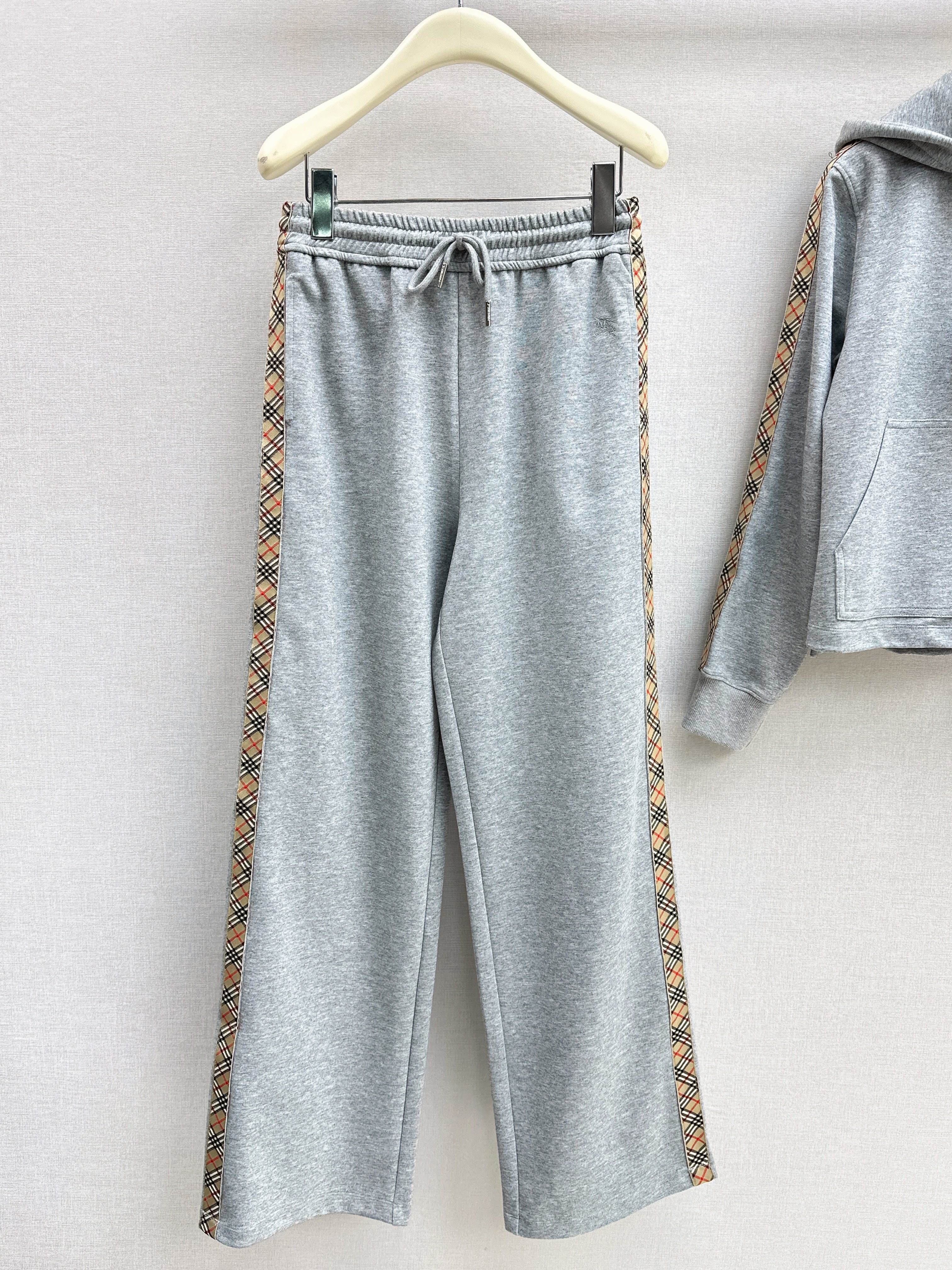 Burb 26ss causal tracksuit