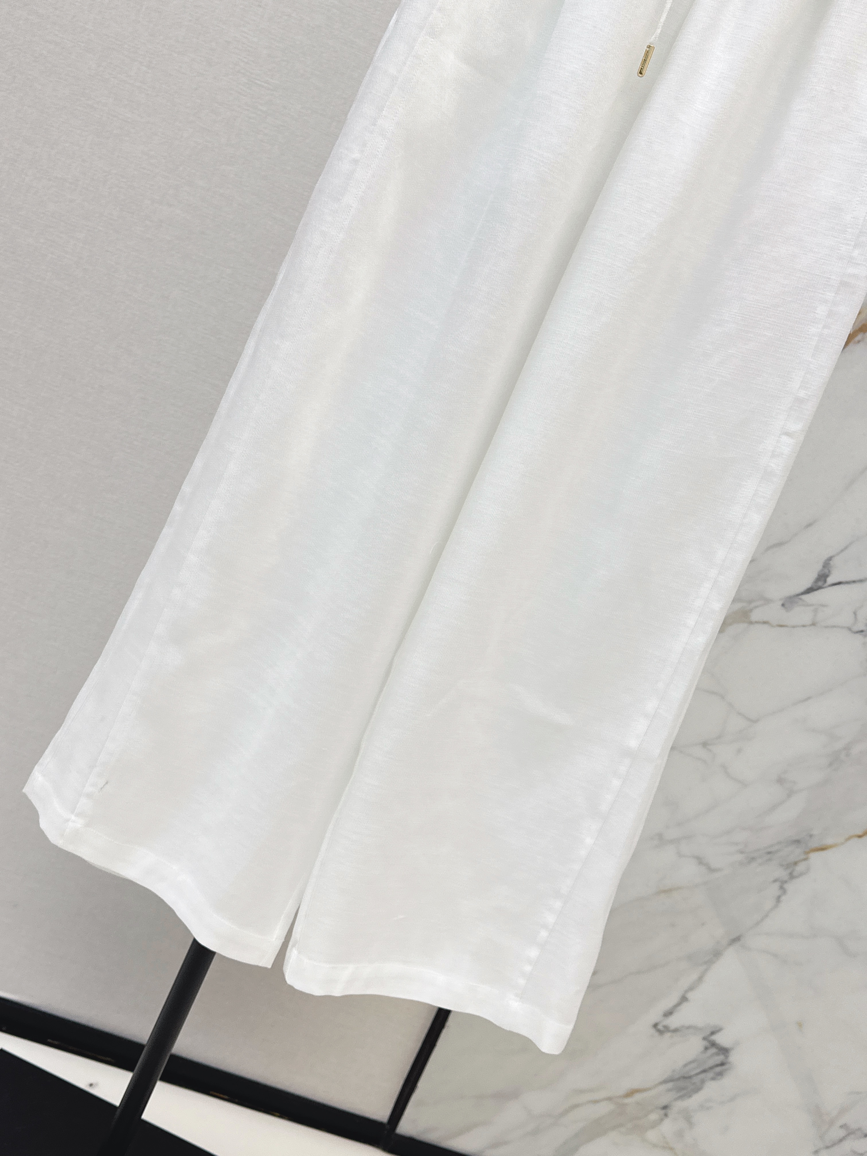 Miu 26ss wide-leg pants