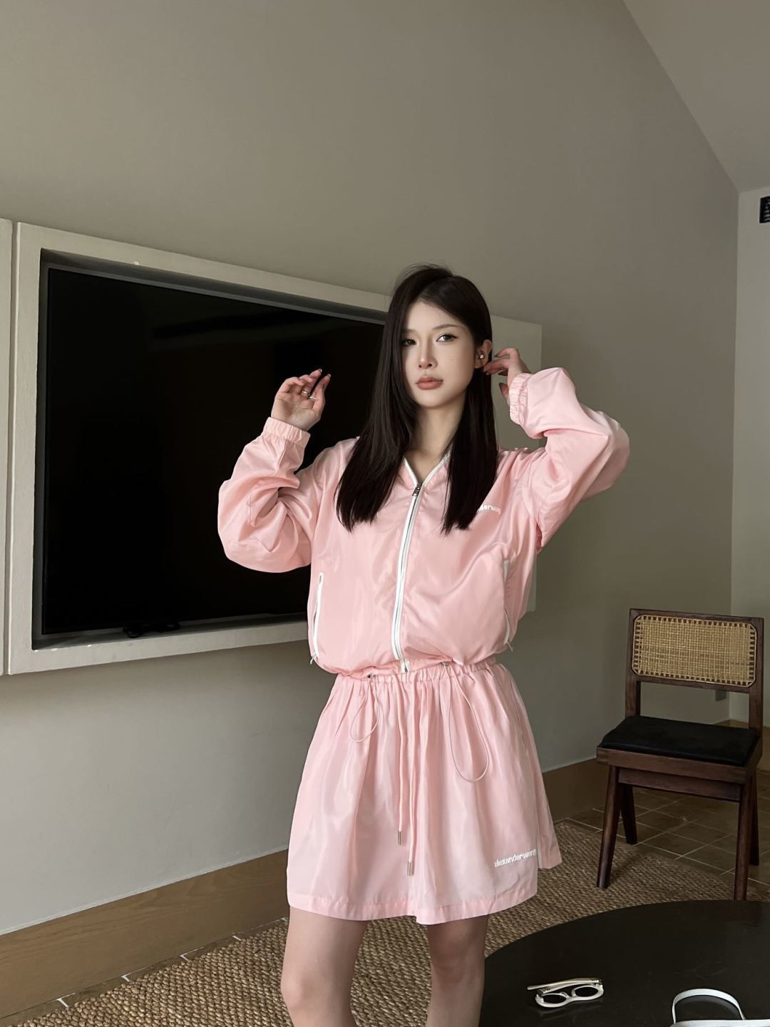 Alex 26ss hooded windbreaker set