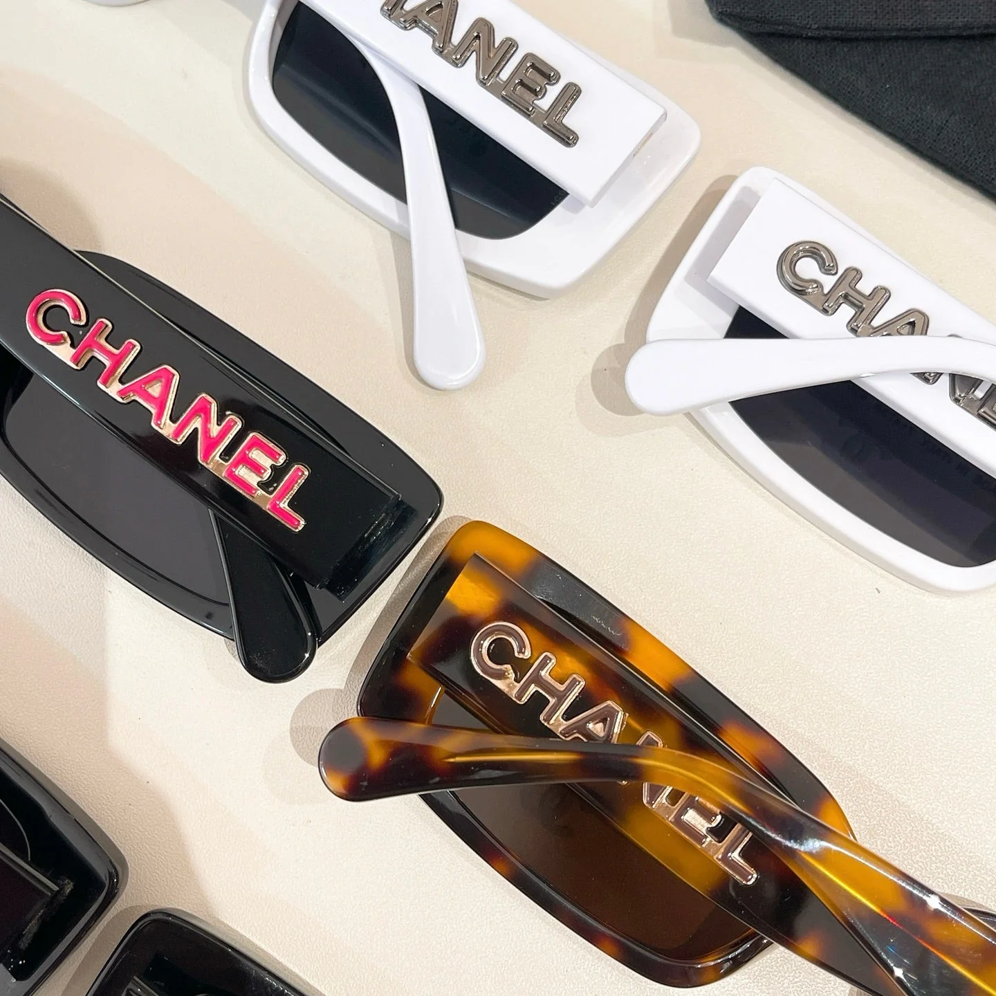 Ch 71473A sunglasses