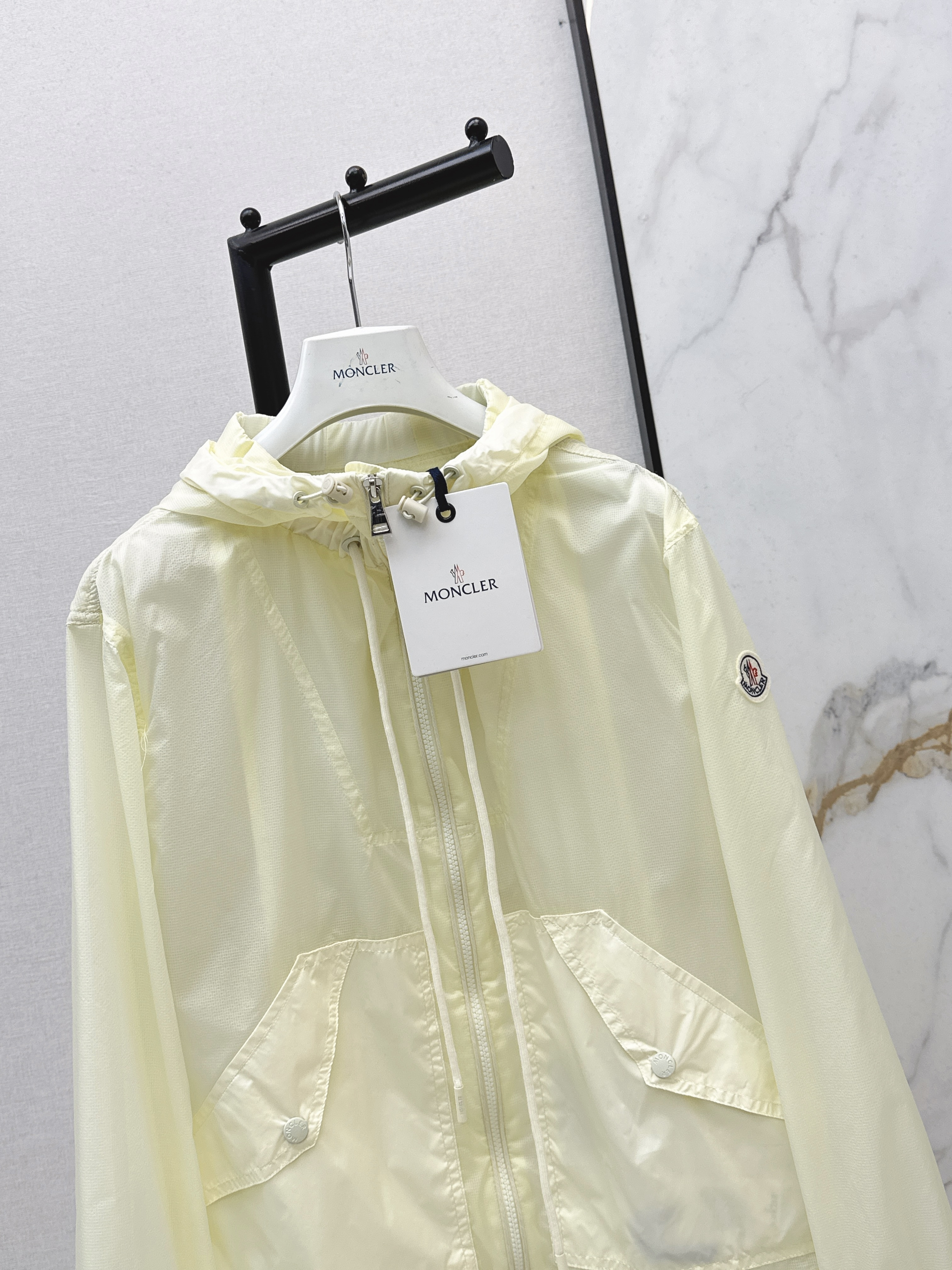 Monc 26ss hooded trench coats