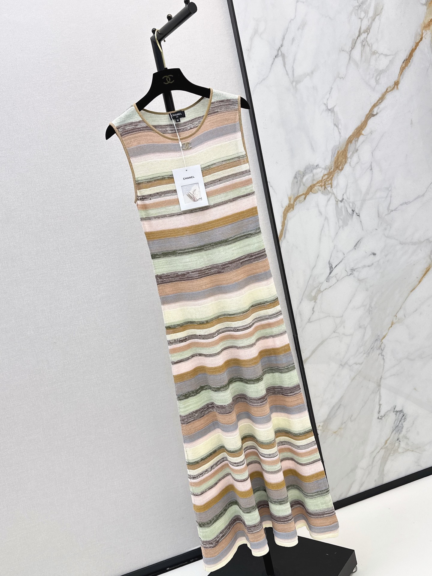 Chan 26ss sleeveless stripe dress