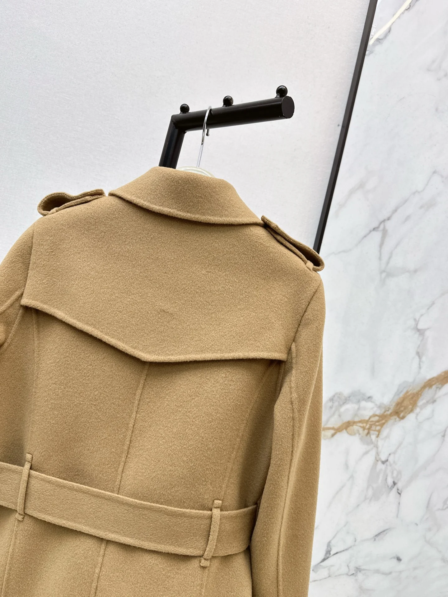 Bur 25fw trench coats