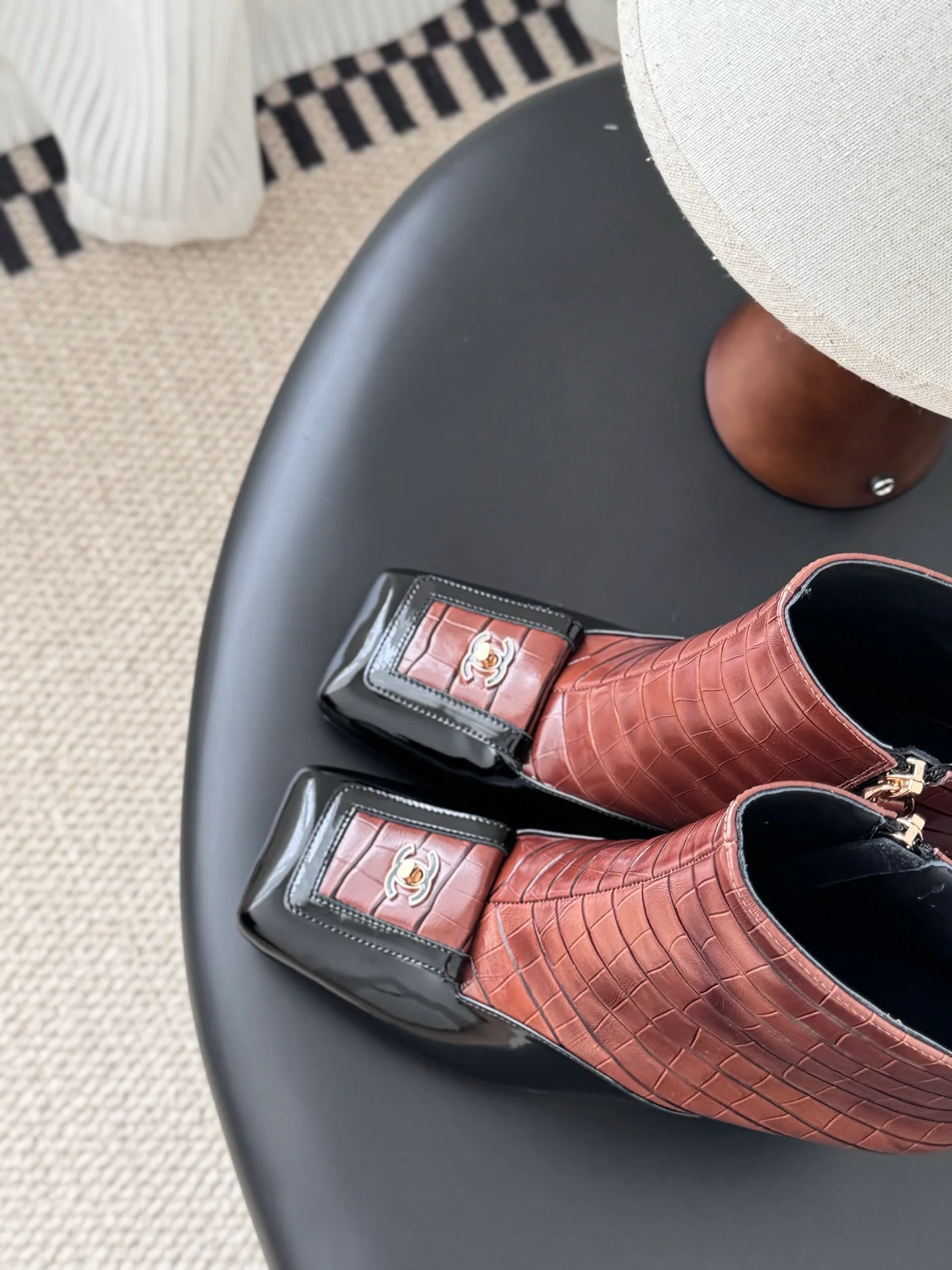 Chan 26ss ankle boots