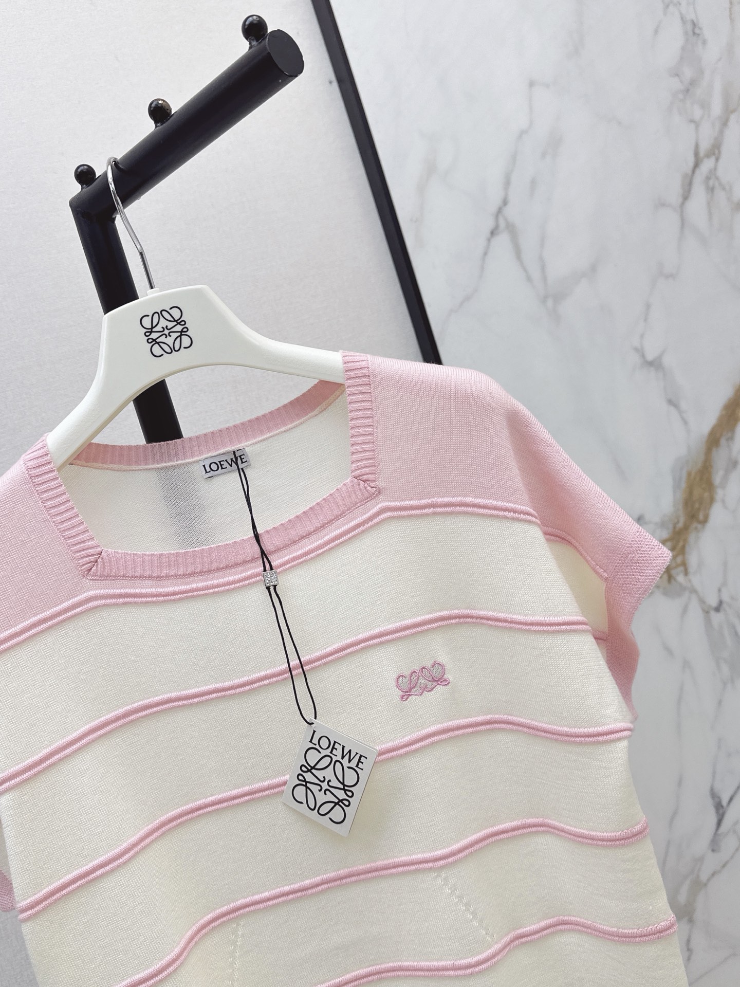 Loe 26ss stripe knit sweater
