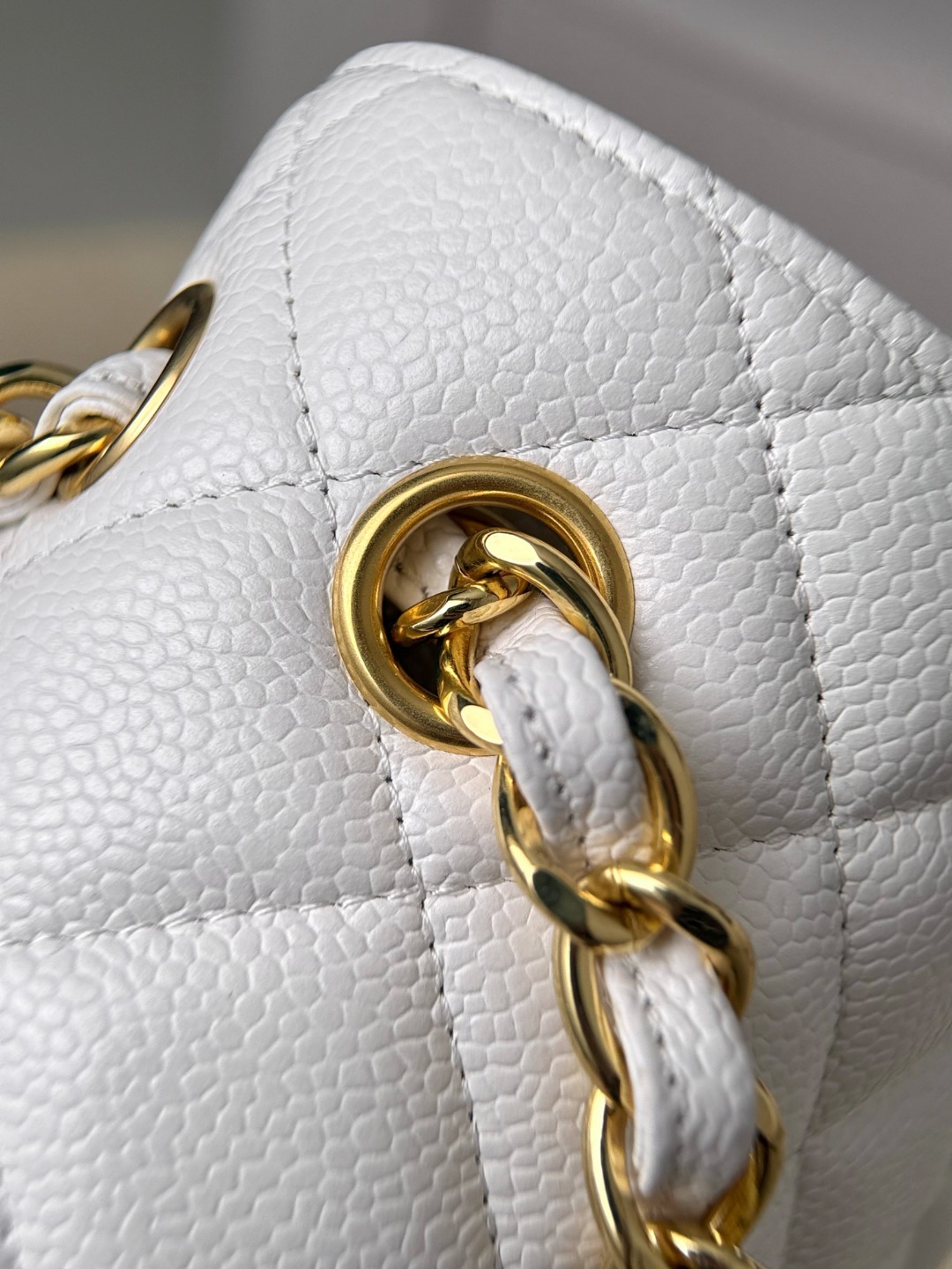 Chan cf30 chain shoulder bag