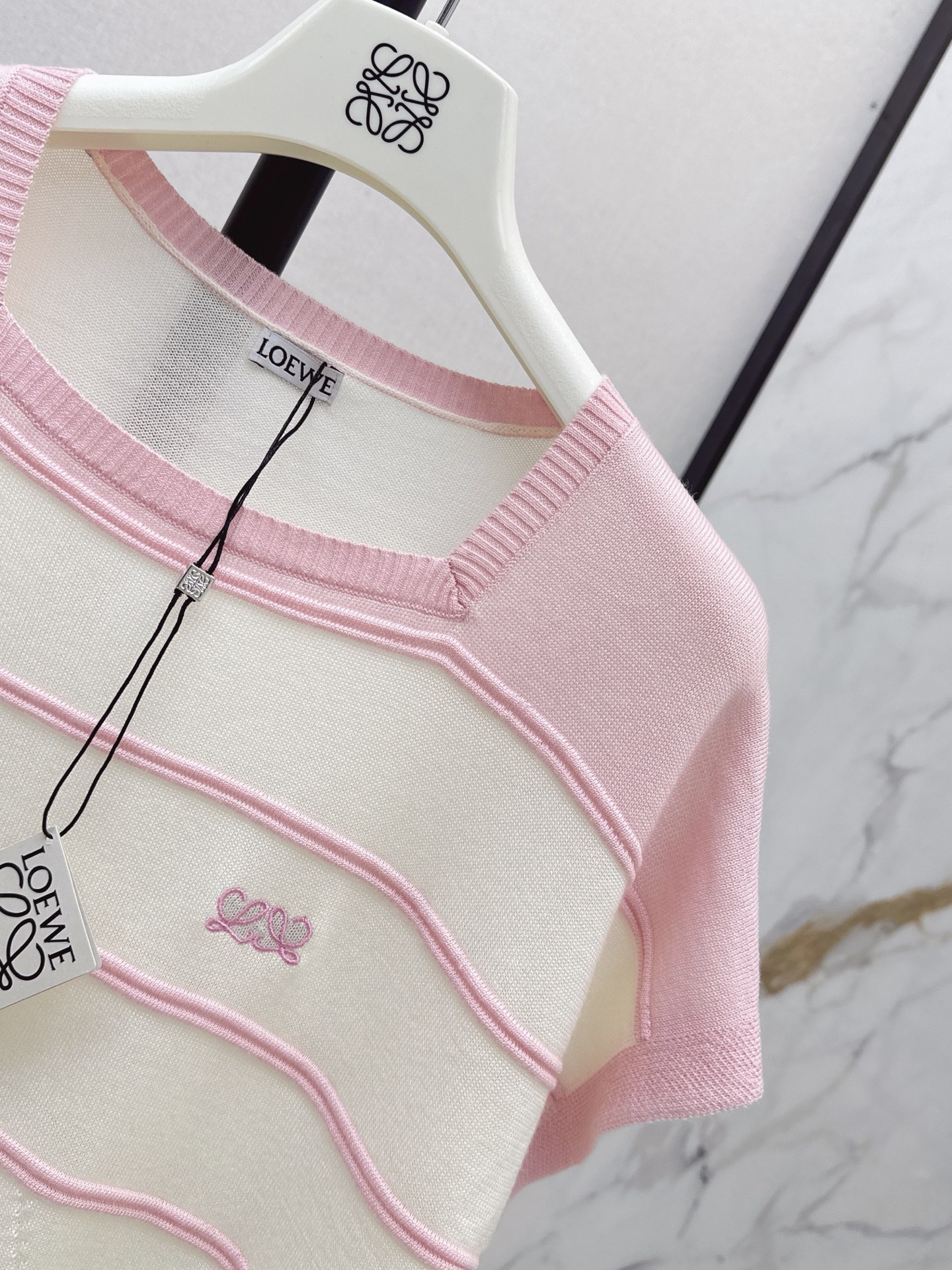 Loe 26ss stripe knit sweater