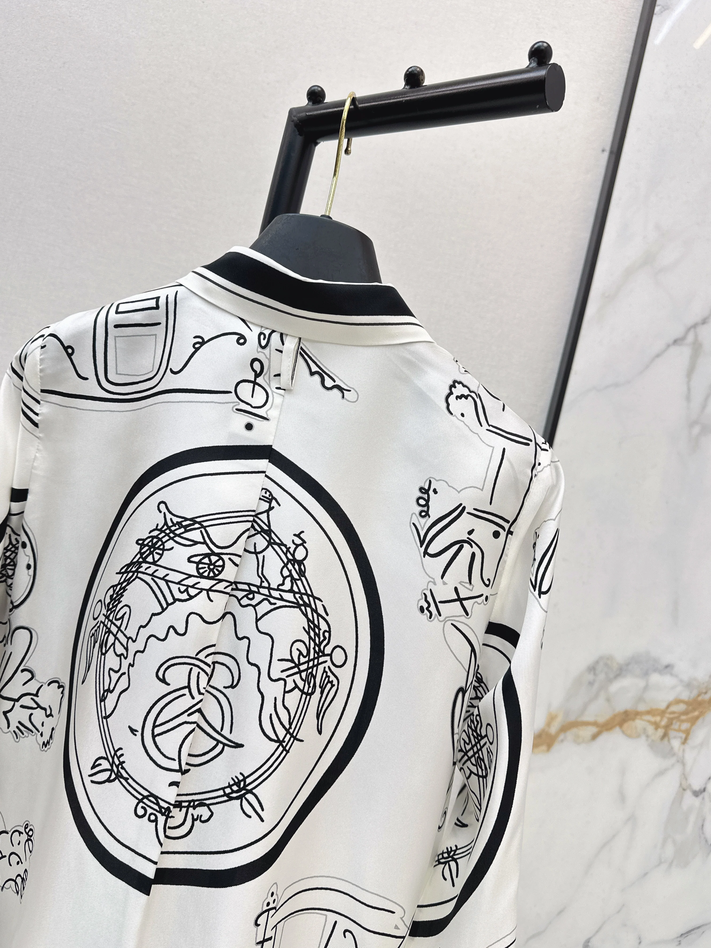 Herm 26ss print shirts