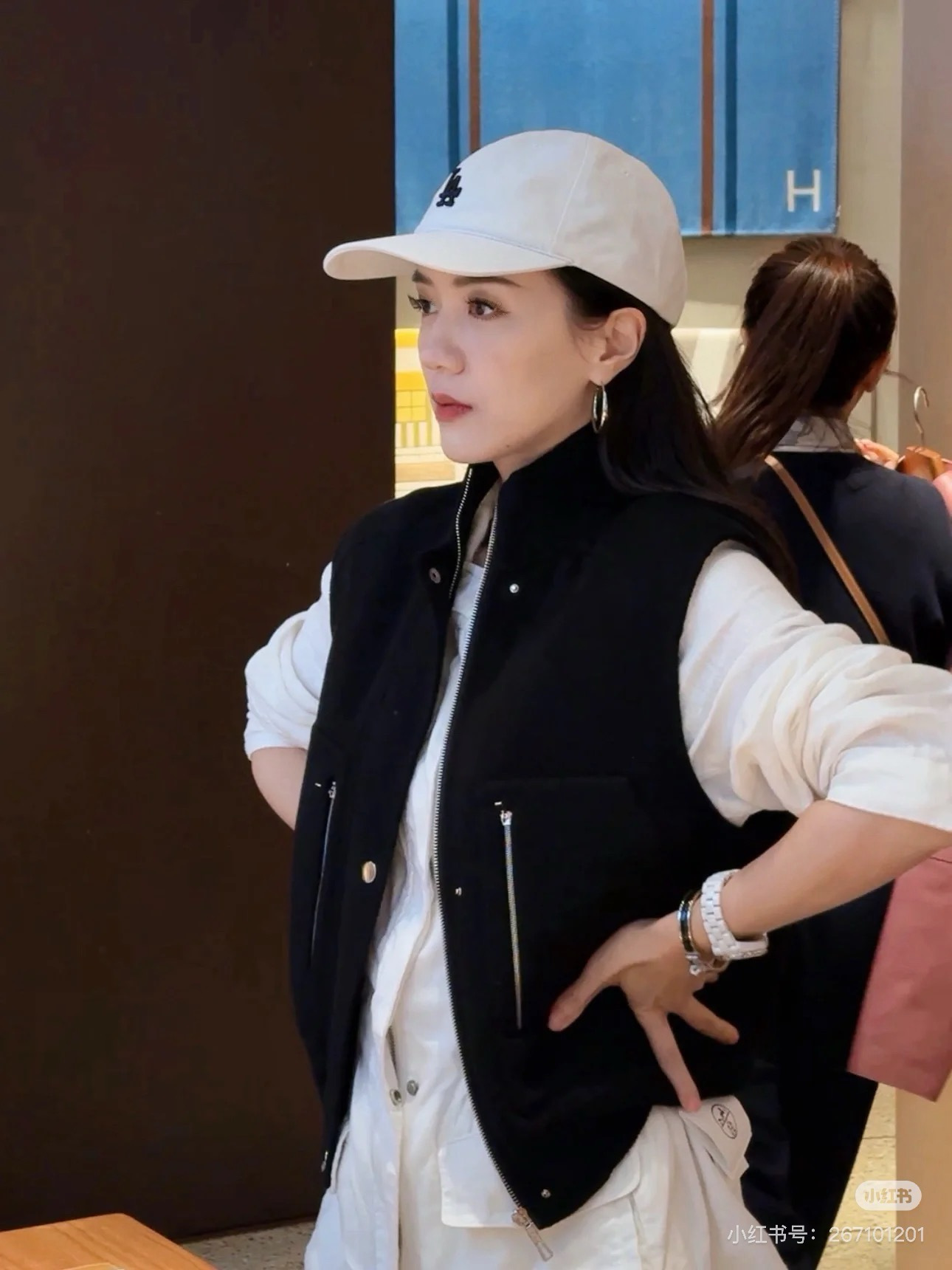Her 26ss woolen vest jacket